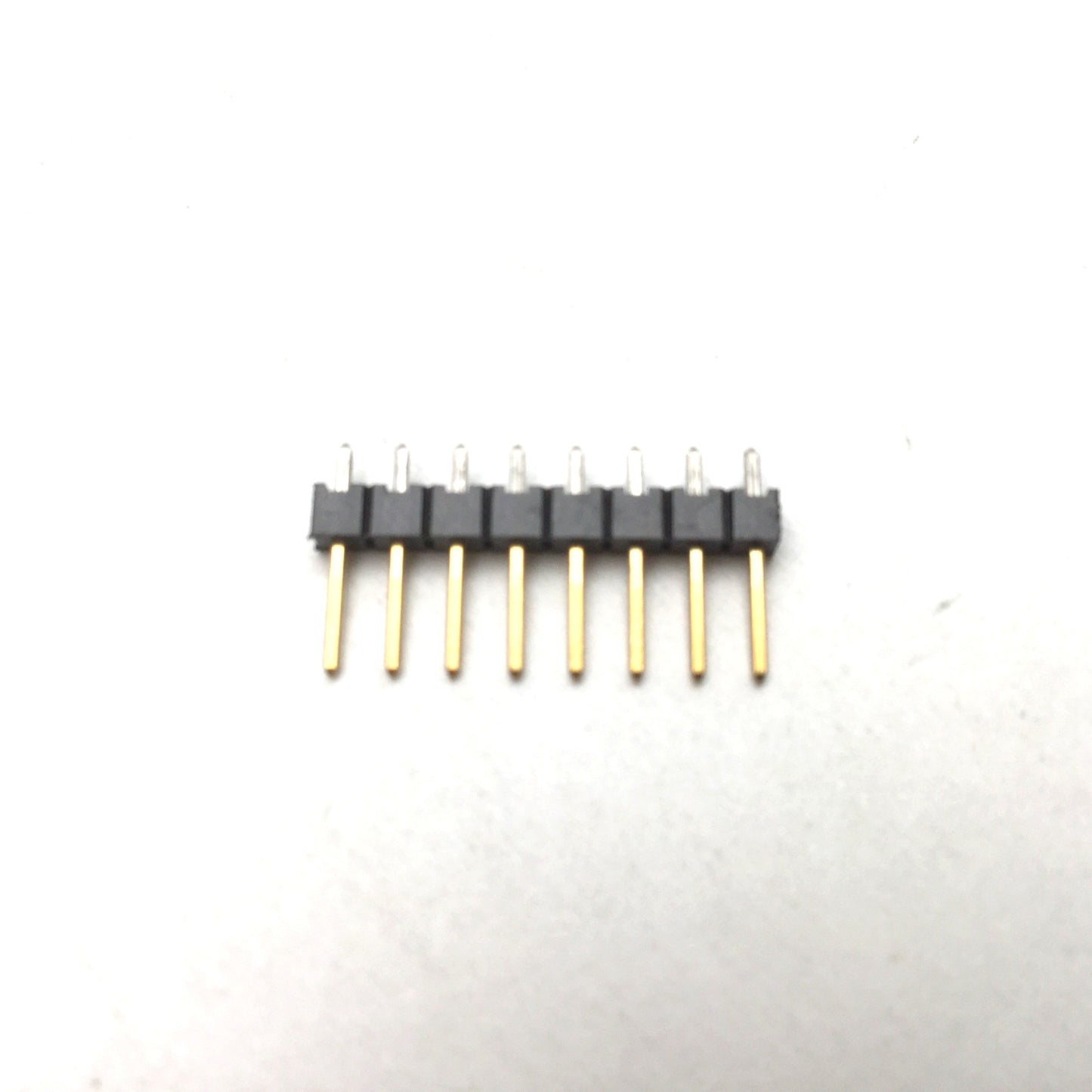 New TYCO Electronics AMP 103747-8 Through-Hole Connector Header 8-Pos. Box Of 200