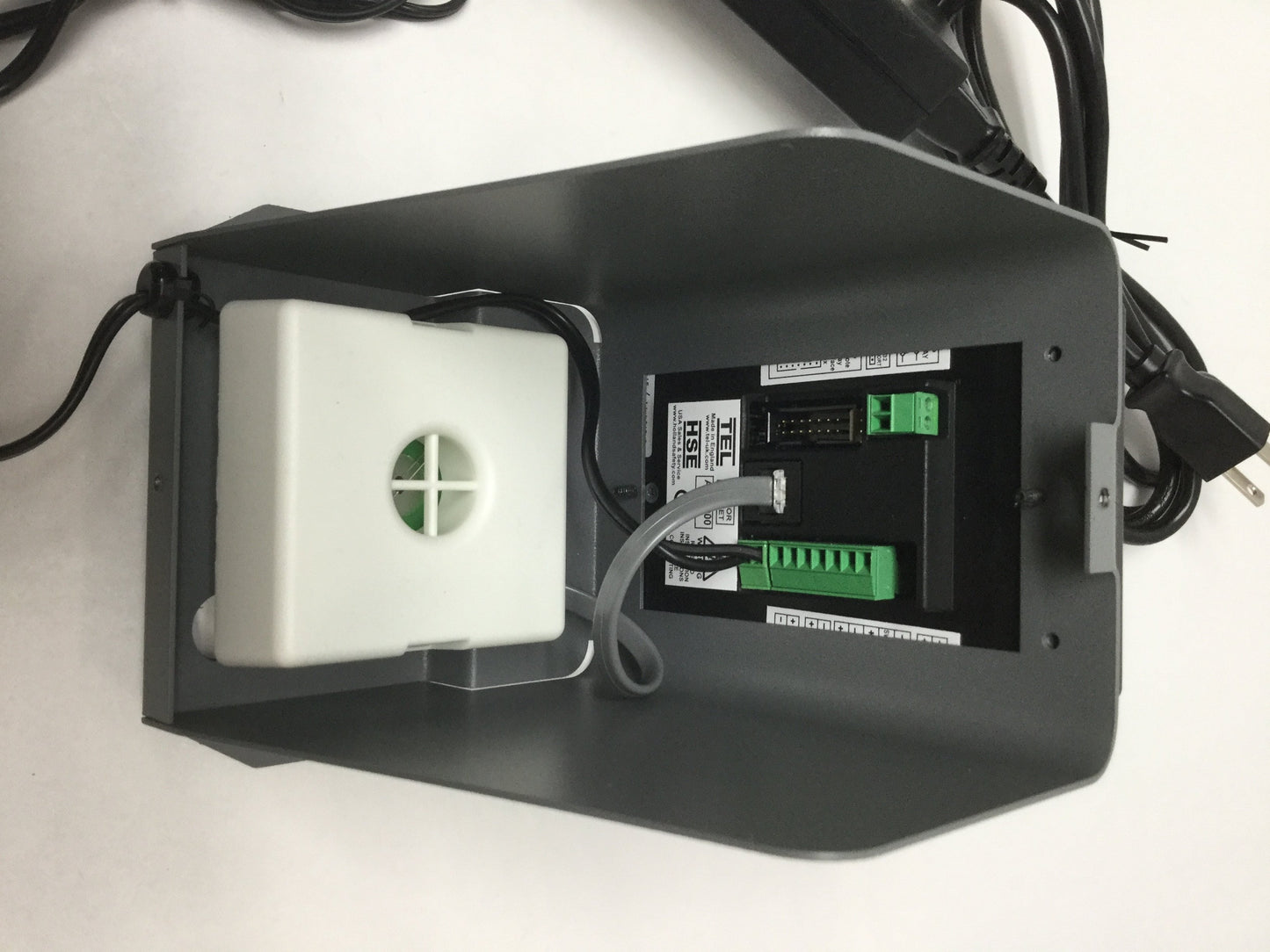 Used Labconco 1000 Guardian Digital Monitor Low Airflow Alarm Sensor w/ Hood Housing