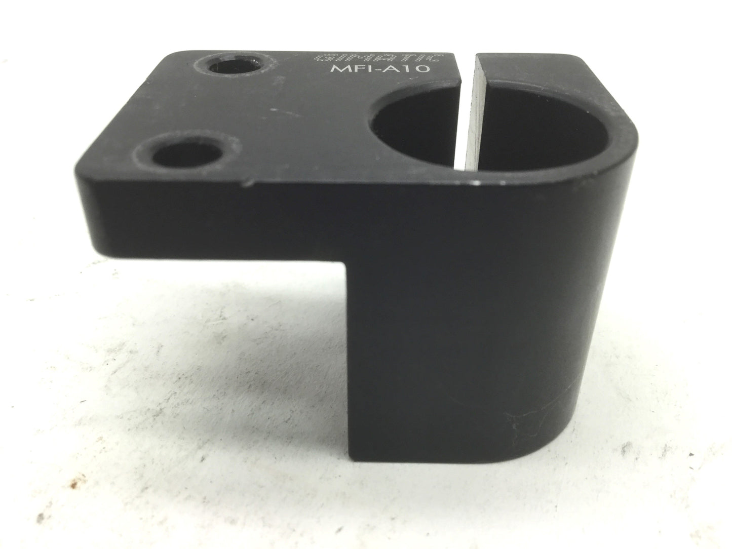 Used Gimatic MFI-A10 Framing Heavy Duty Cross Clamp Diameter: 20mm