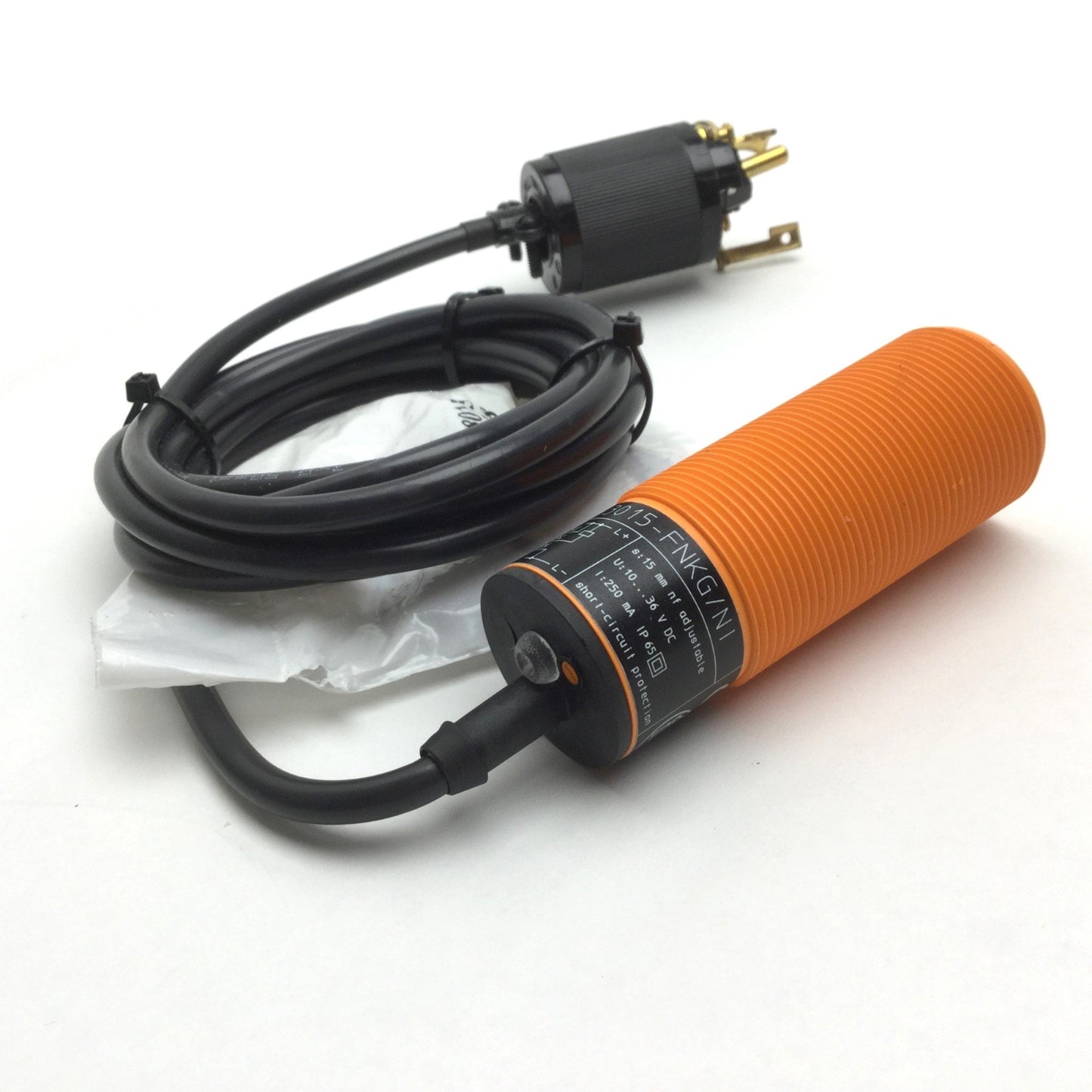 Used IFM KI5208 Capacitive Sensor, NO/NC Programable NPN, 15mm, 10-36VDC, M30 x 1.5
