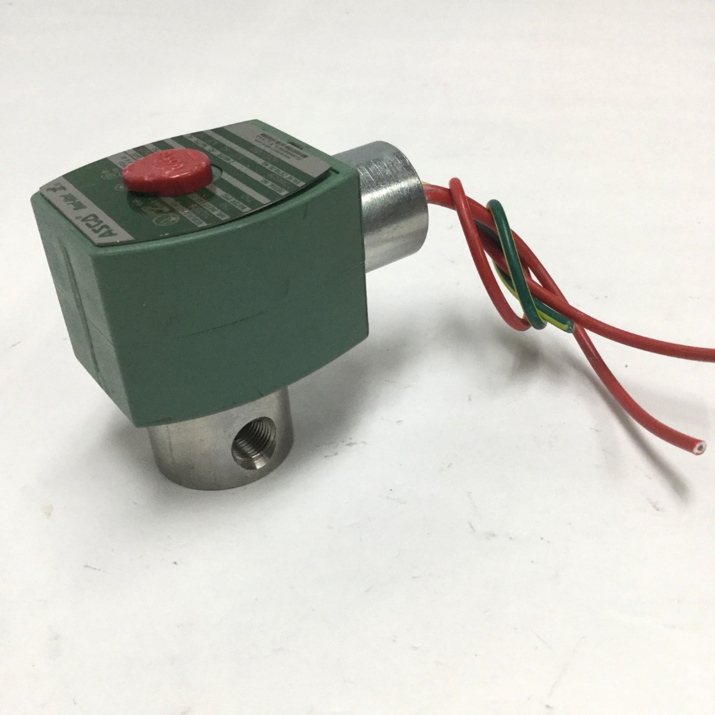 Used Asco 8262G012 Red Hat II Solenoid 2-Way Stainless Shutoff Valve 1/8" NPT, 120VAC
