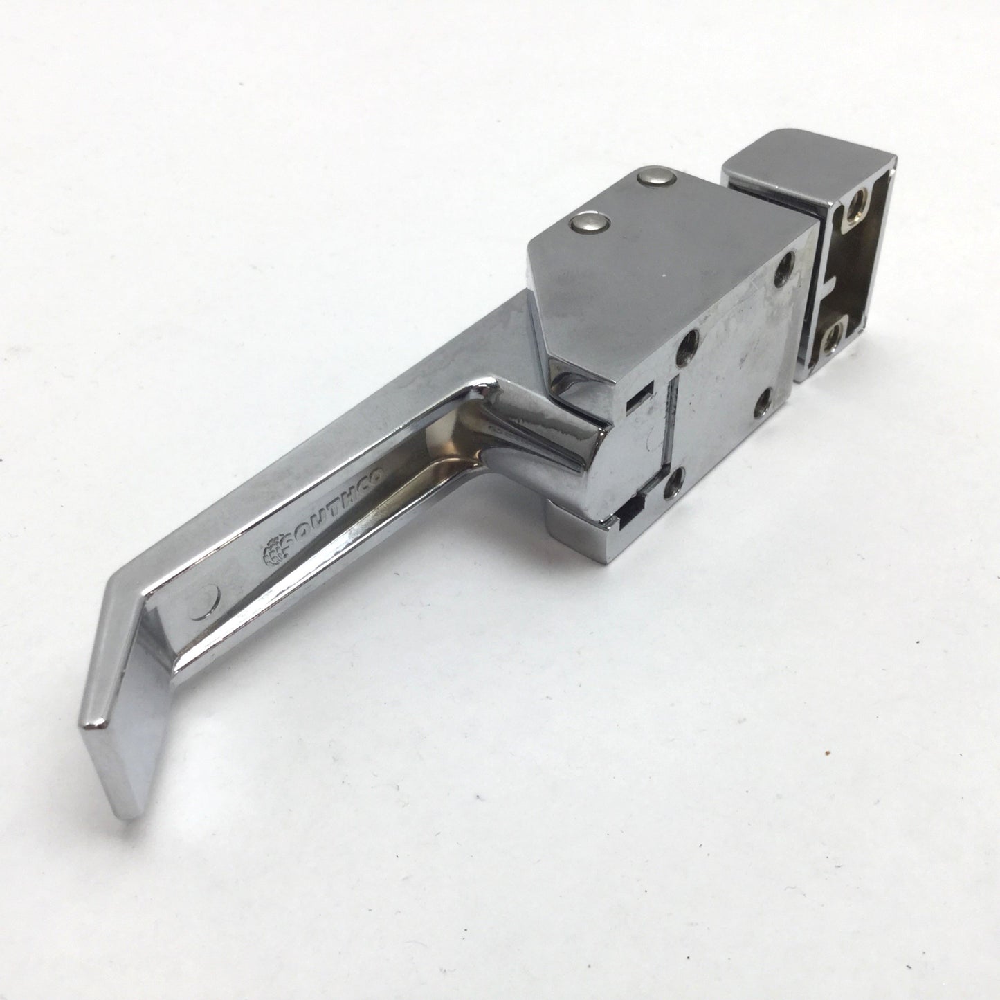 Used Southco A7-10-301-30 Over Center Draw Latch, Chrome Plated Zinc Alloy, W/ Keeper