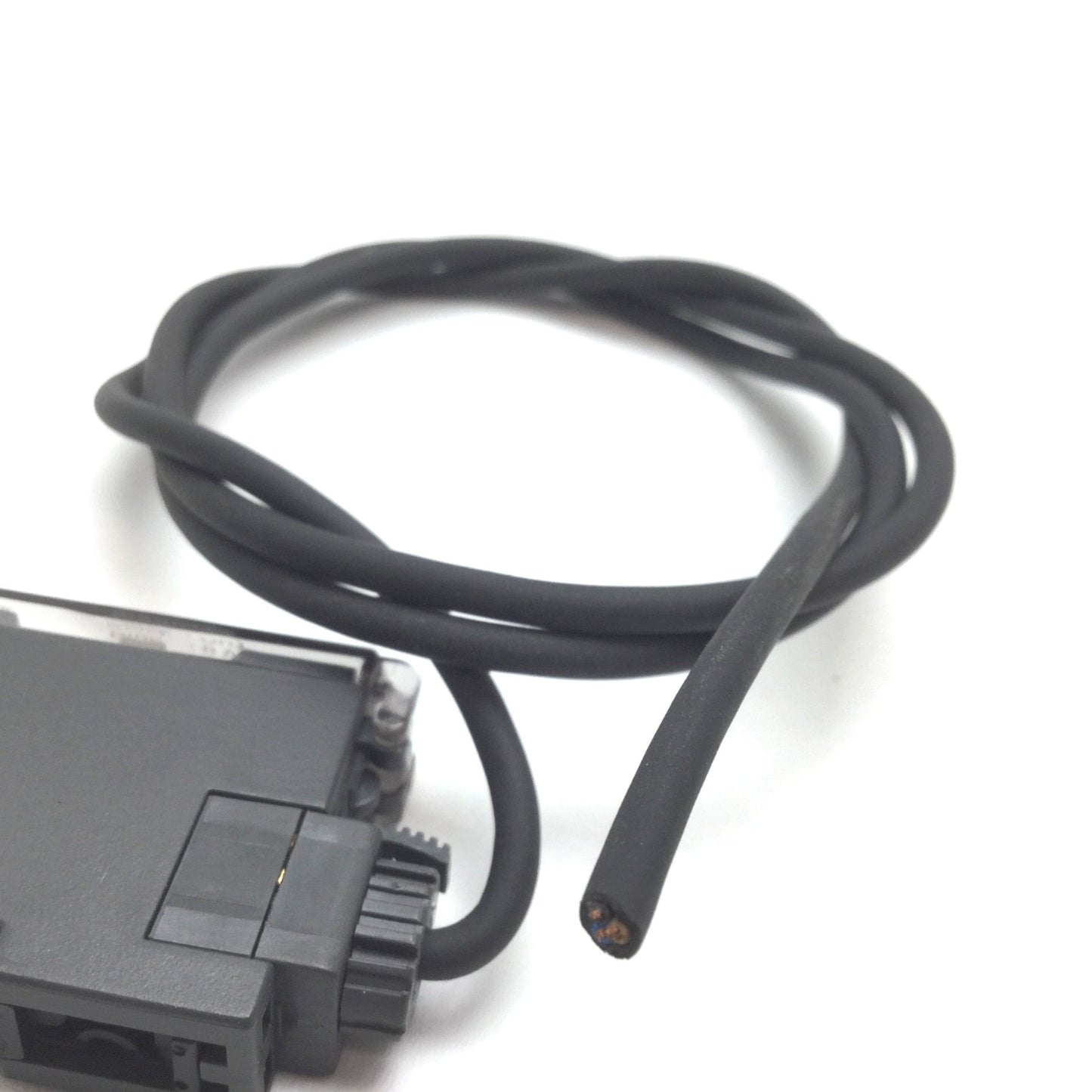 Used SUNX FX-301 NAVI Advanced Digital Fiber Sensor, 12-24 VDC, With Cable