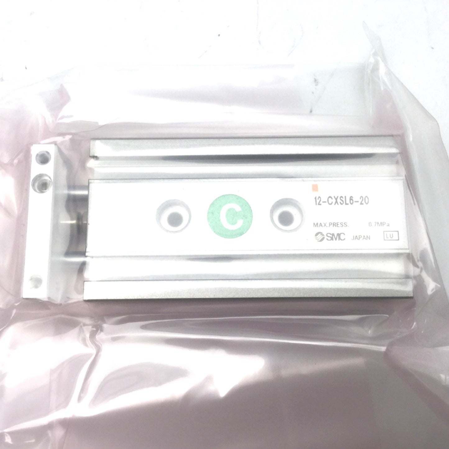 New SMC 12-CXSL6-20 Dual Rod Guided Cylinder, Bore: 6mm, Stroke: 20mm, 0.7MPa Max