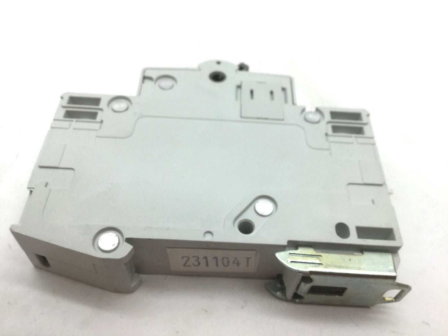 Used Eaton Cutler Hammer WMS1C04 Circuit Breakers Single-Pole 240VAC 4A DIN Rail