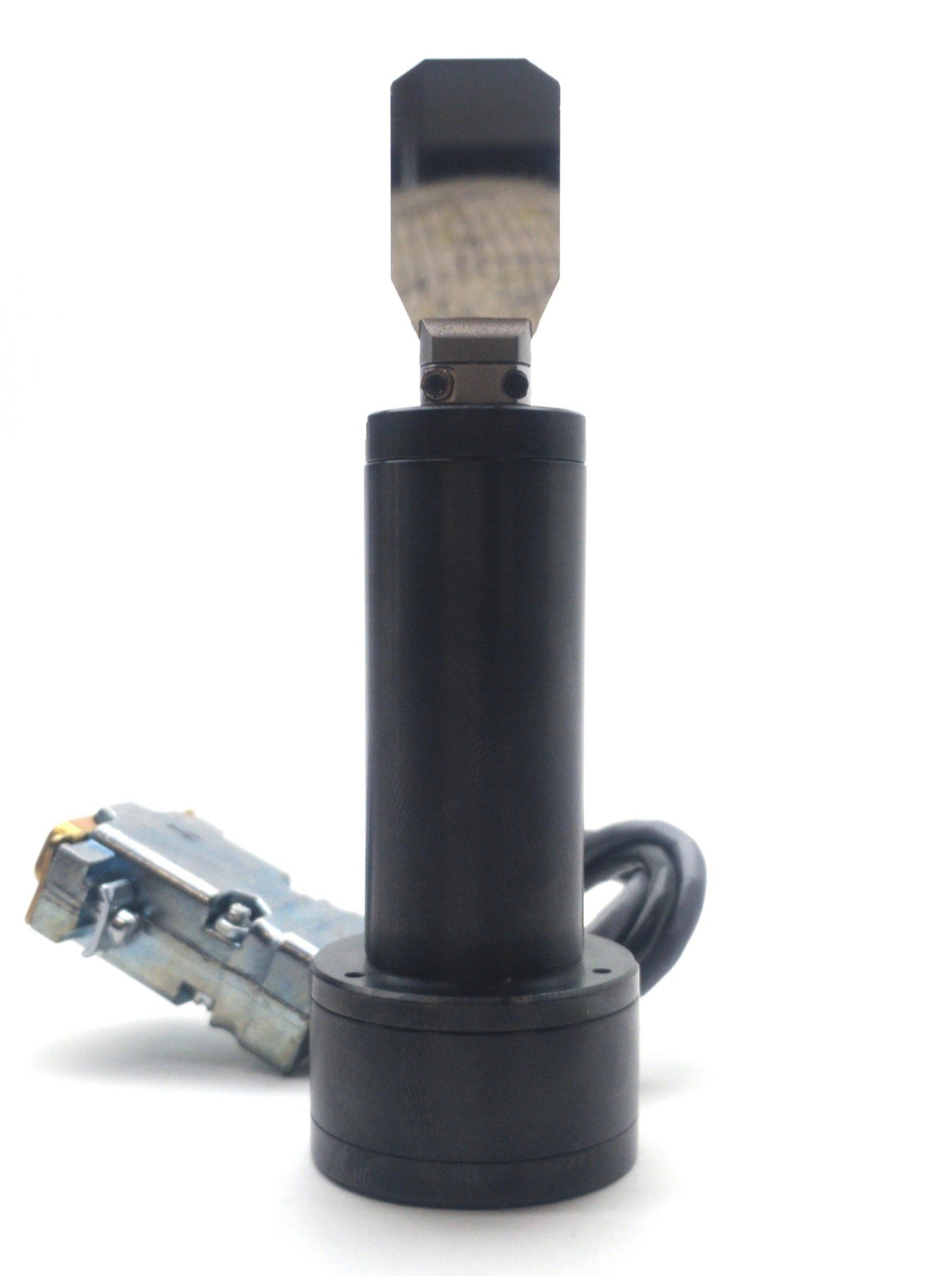 Used Cambridge Technology 6230 Single-Axis Galvanometer, Y-Axis, 1030-1080nm, DB9
