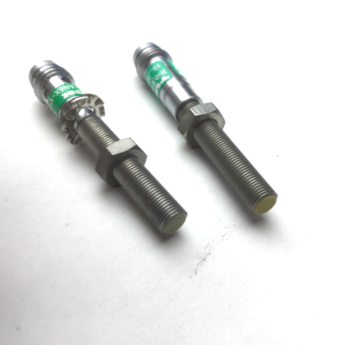 Used Lot of 2 Turck Bi0,8-G05-AN6X-V1331 Proximity Switch, NPN, Voltage: 10-30VDC