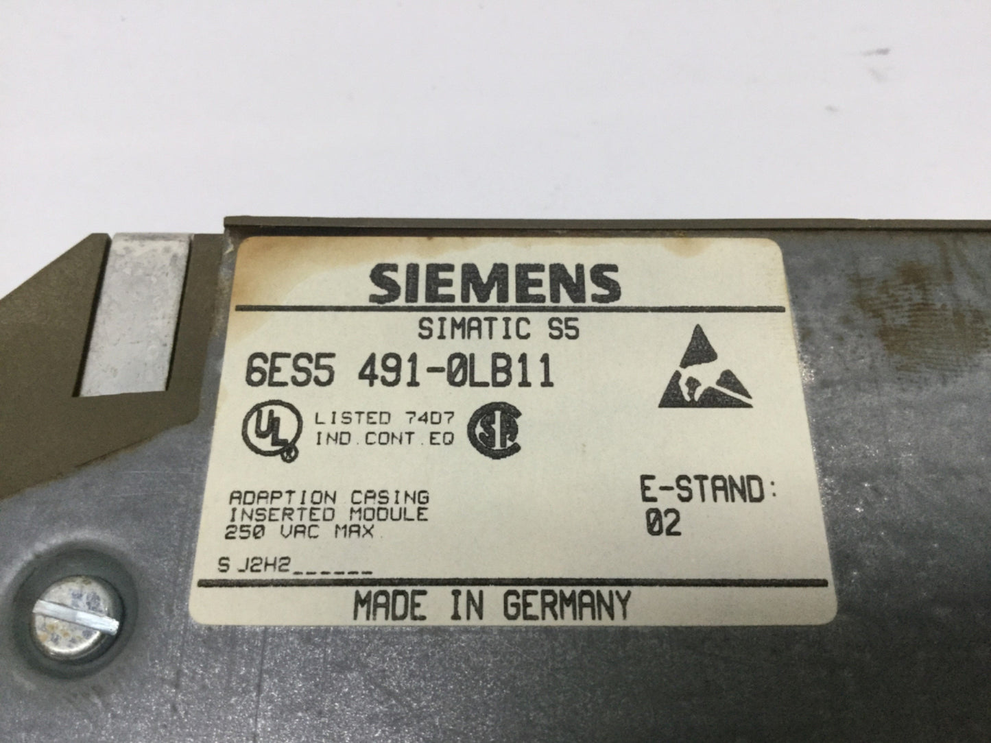 Used Siemens 6ES5242-1AA32 SIMATIC Pulse Counter Control Module w/ 6ES5491-0LB11 Case