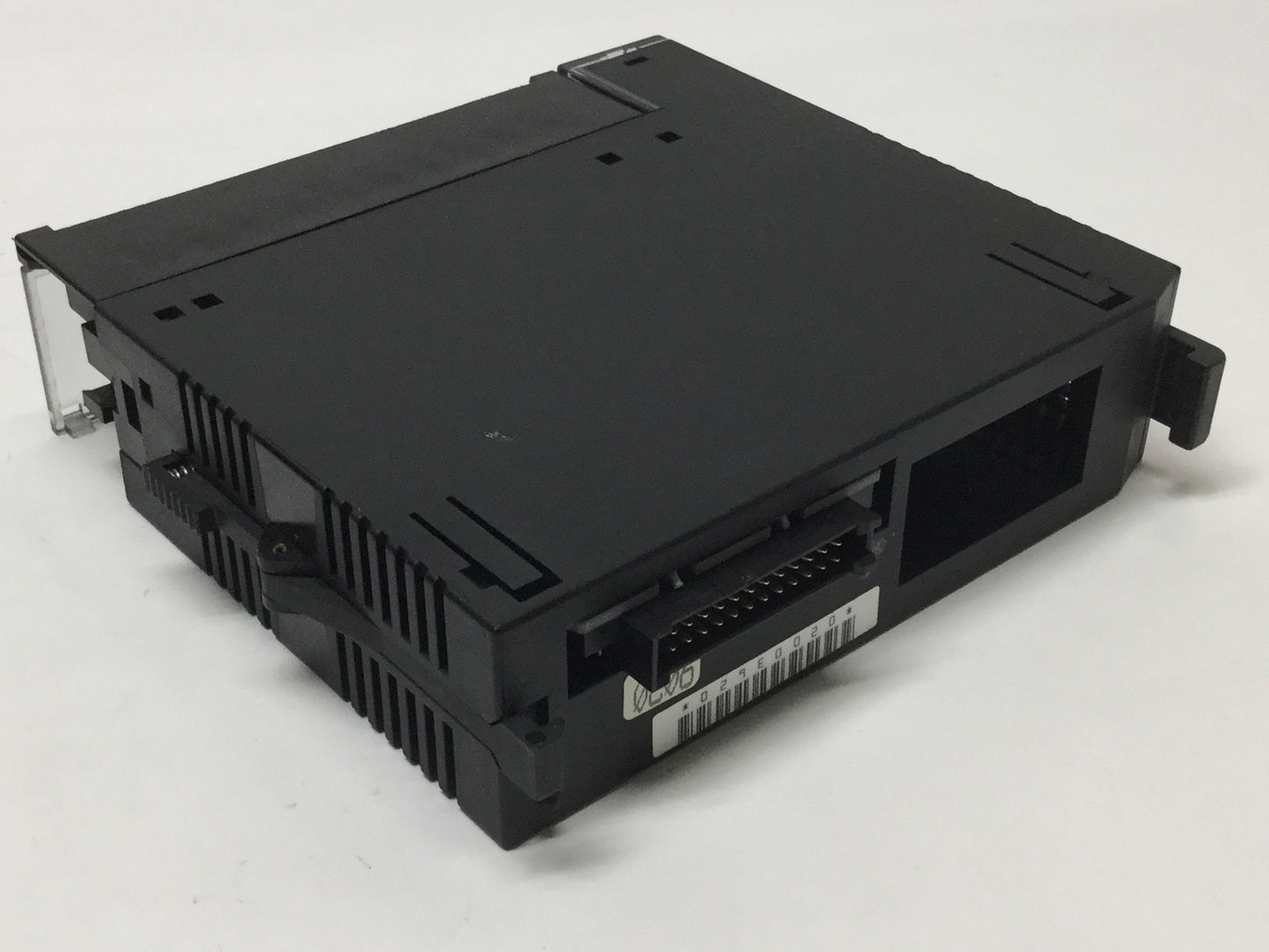Used GE Fanuc IC693MDL640B Series 90-30 Input Module, 24VDC 16-Point Positive Logic