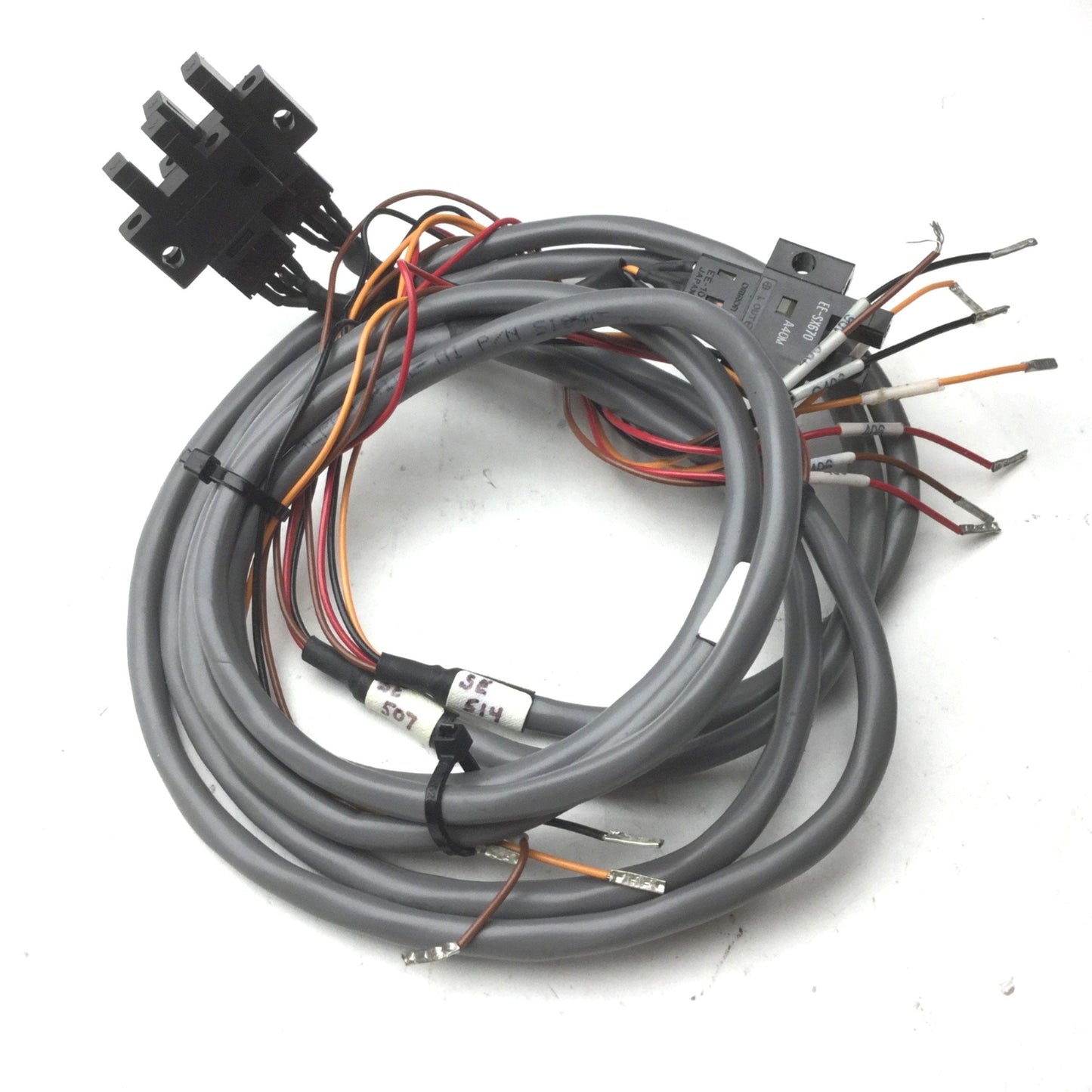 Used Lot of 3 Omron EE-SX670 Photomicrosensor, Sensing Distance: 5mm, 5-24VDC, NPN