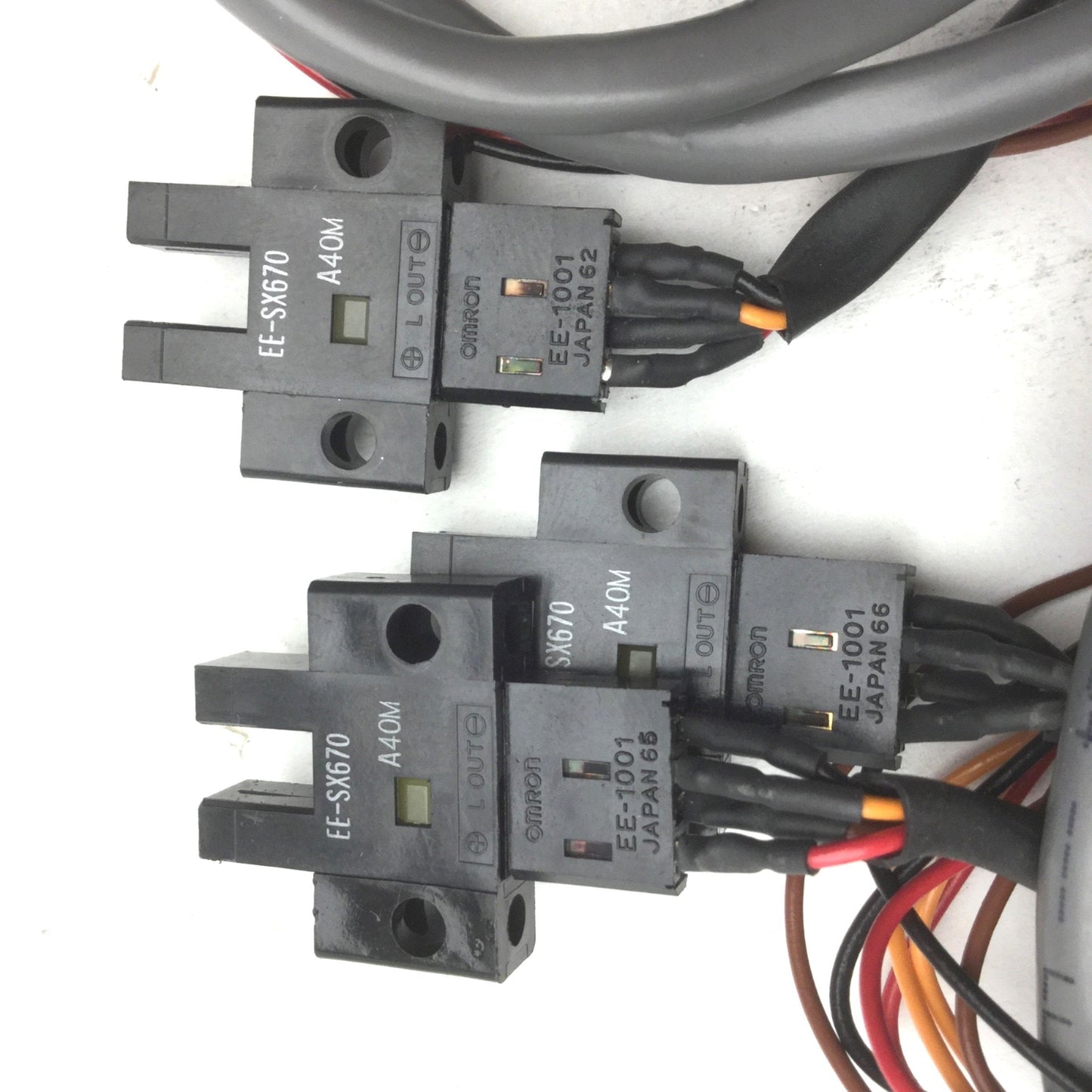 Used Lot of 3 Omron EE-SX670 Photomicrosensor, Sensing Distance: 5mm, 5-24VDC, NPN