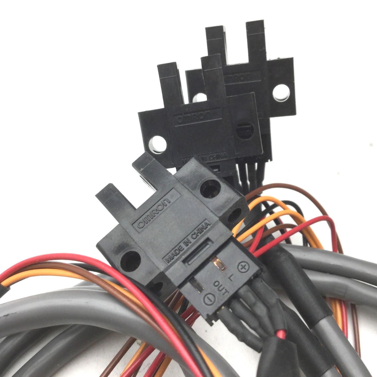 Used Lot of 3 Omron EE-SX670 Photomicrosensor, Sensing Distance: 5mm, 5-24VDC, NPN