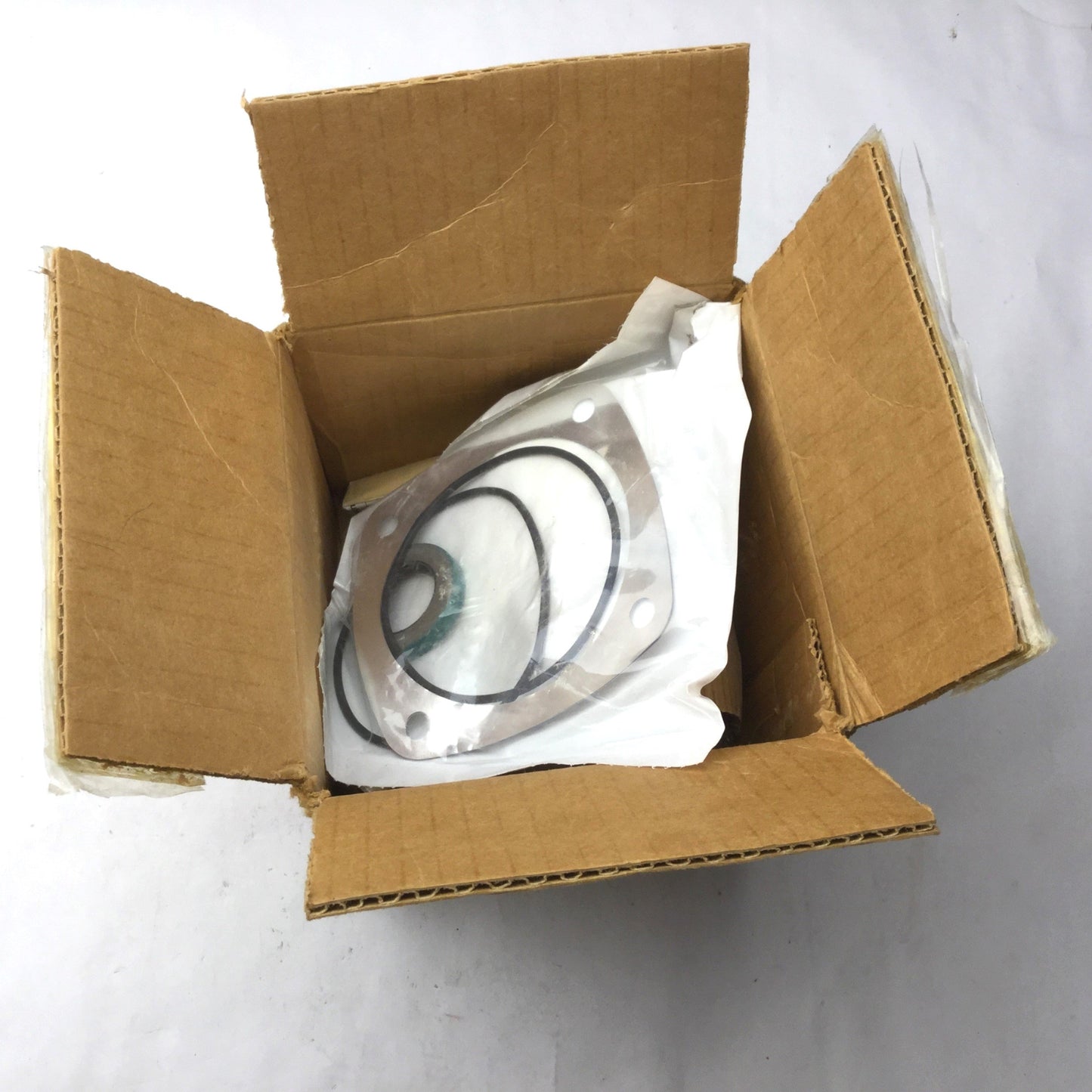 Used Boston Gear Z721-3A-40M Replacement RDCR Gear, DBL RED, Bronze, Ratio: 150:1