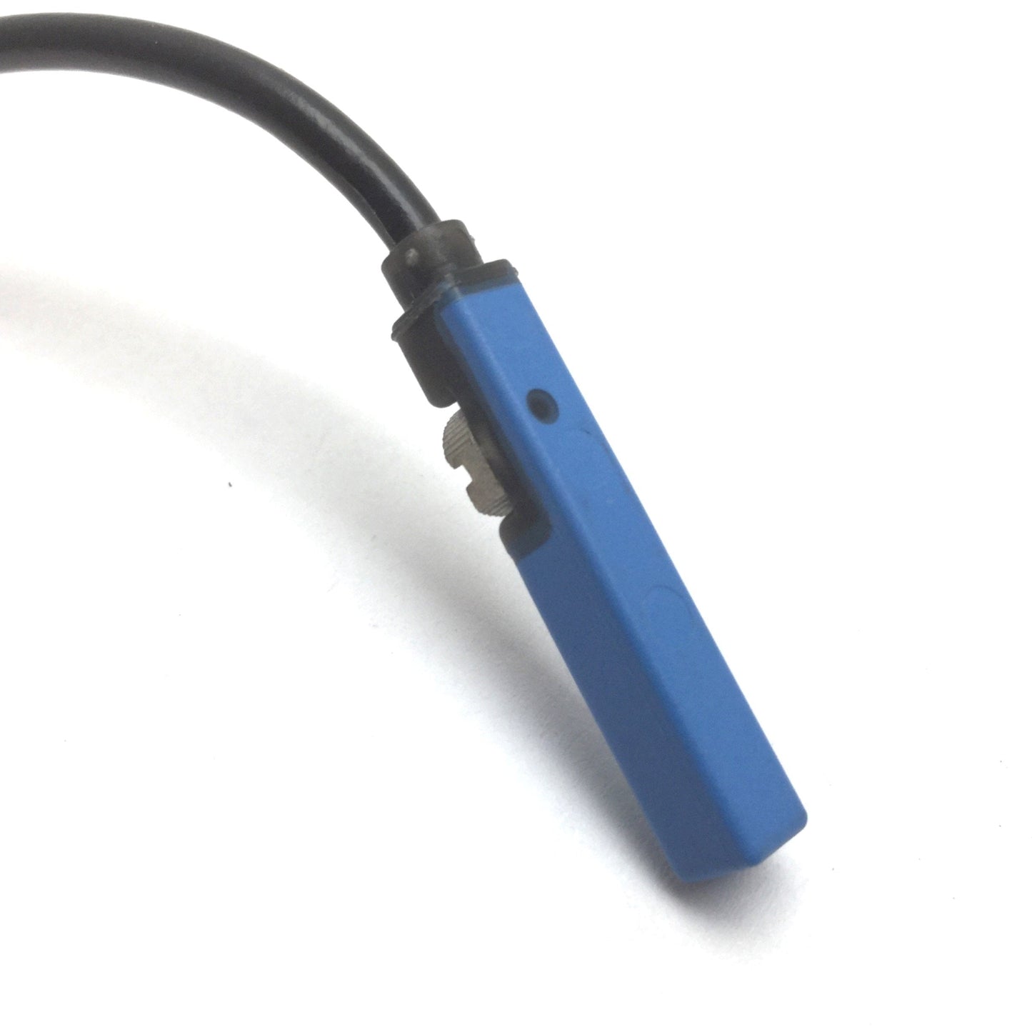 Used Sick MZT7-03VPS-KW0 T-Slot Cylinder Sensor, 10-30VDC 8mA, 3-Pin Pico Connector