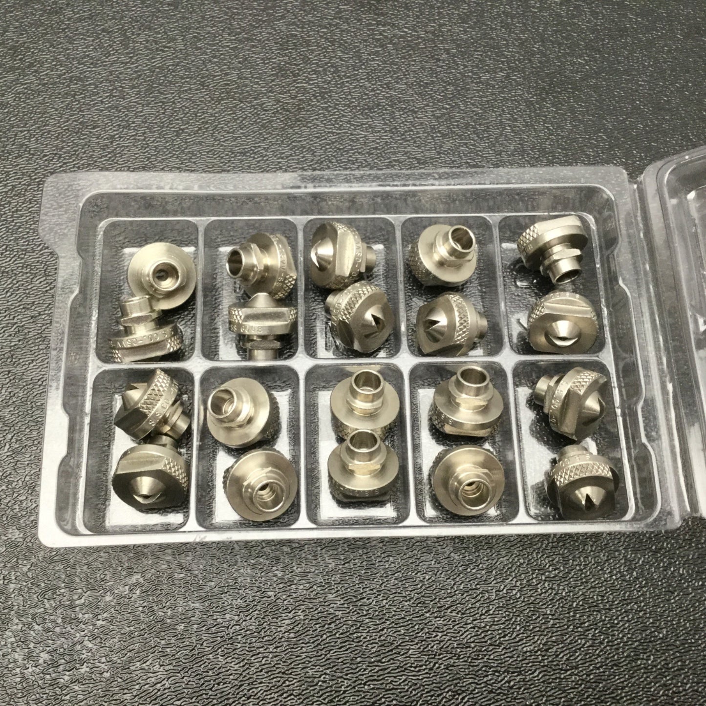 New Lot Of 20 Spraying Systems QSVV-SS6008 Stainless Steel Miniature Quick VEEJET