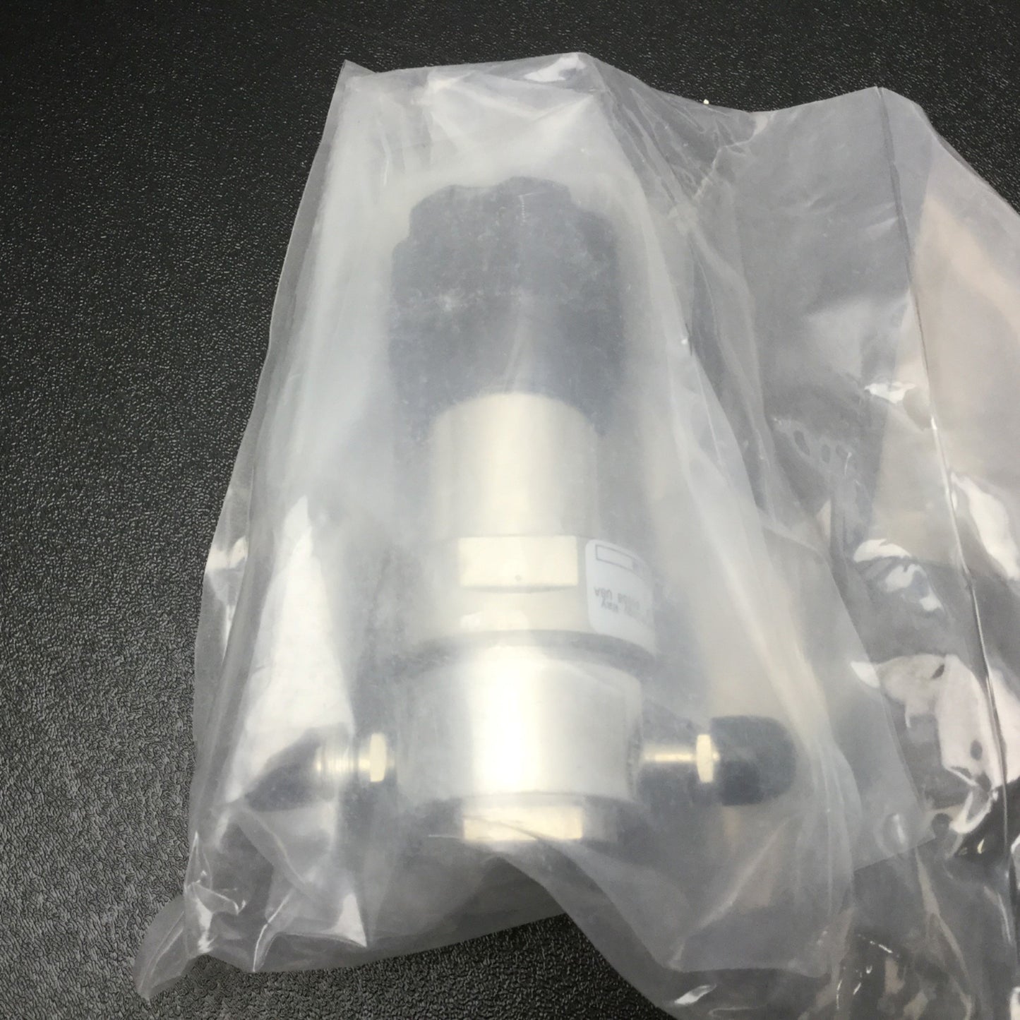 New APTECH AP1010SM 4PW MV4 MV4 0 0 4.08 Tied Diaphragm Regulator 2-100PSIG 4-Ports