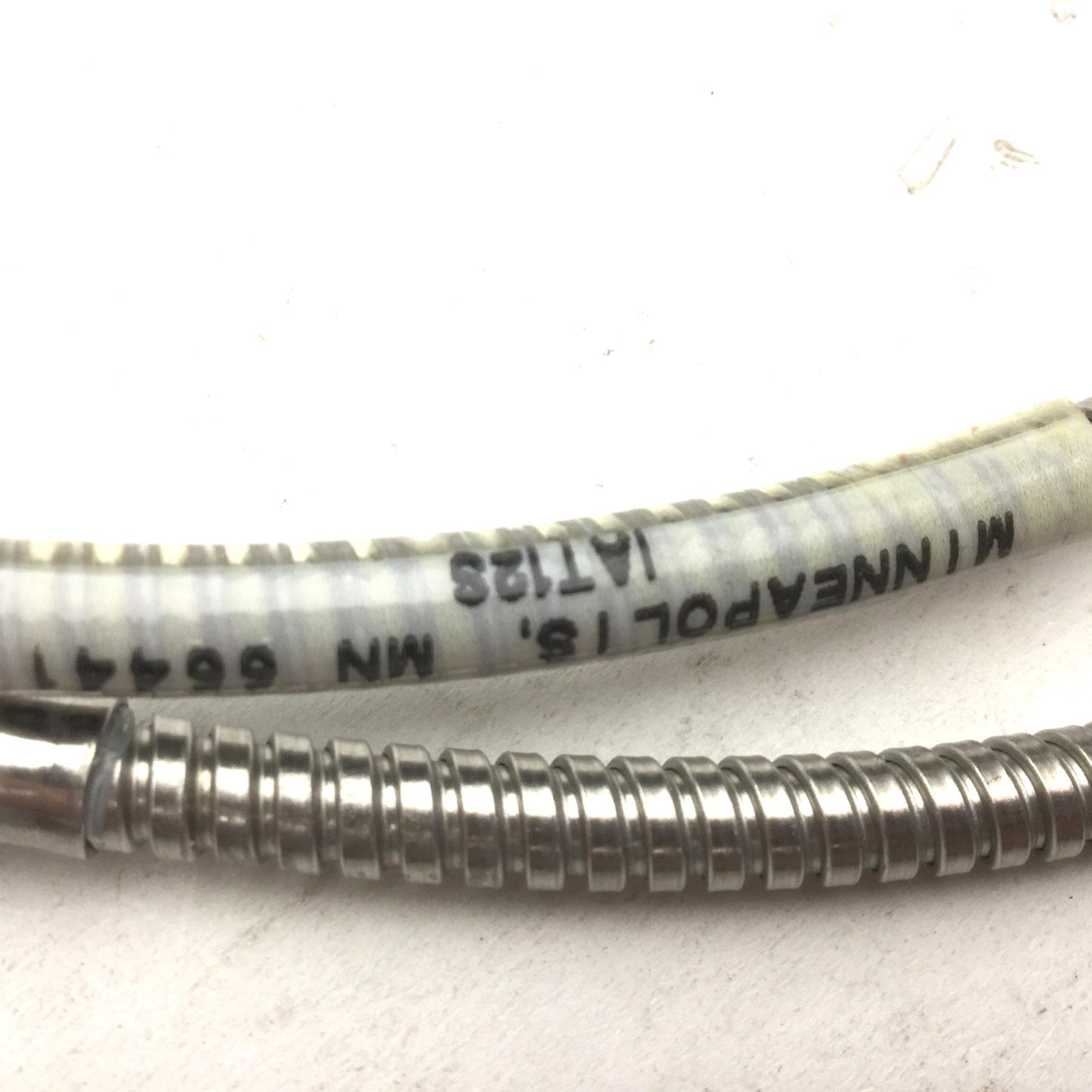 New Banner IAT12S Glass Fiber Optic Right Angle Beam Core Dia: 1.6mm, Length: 2'