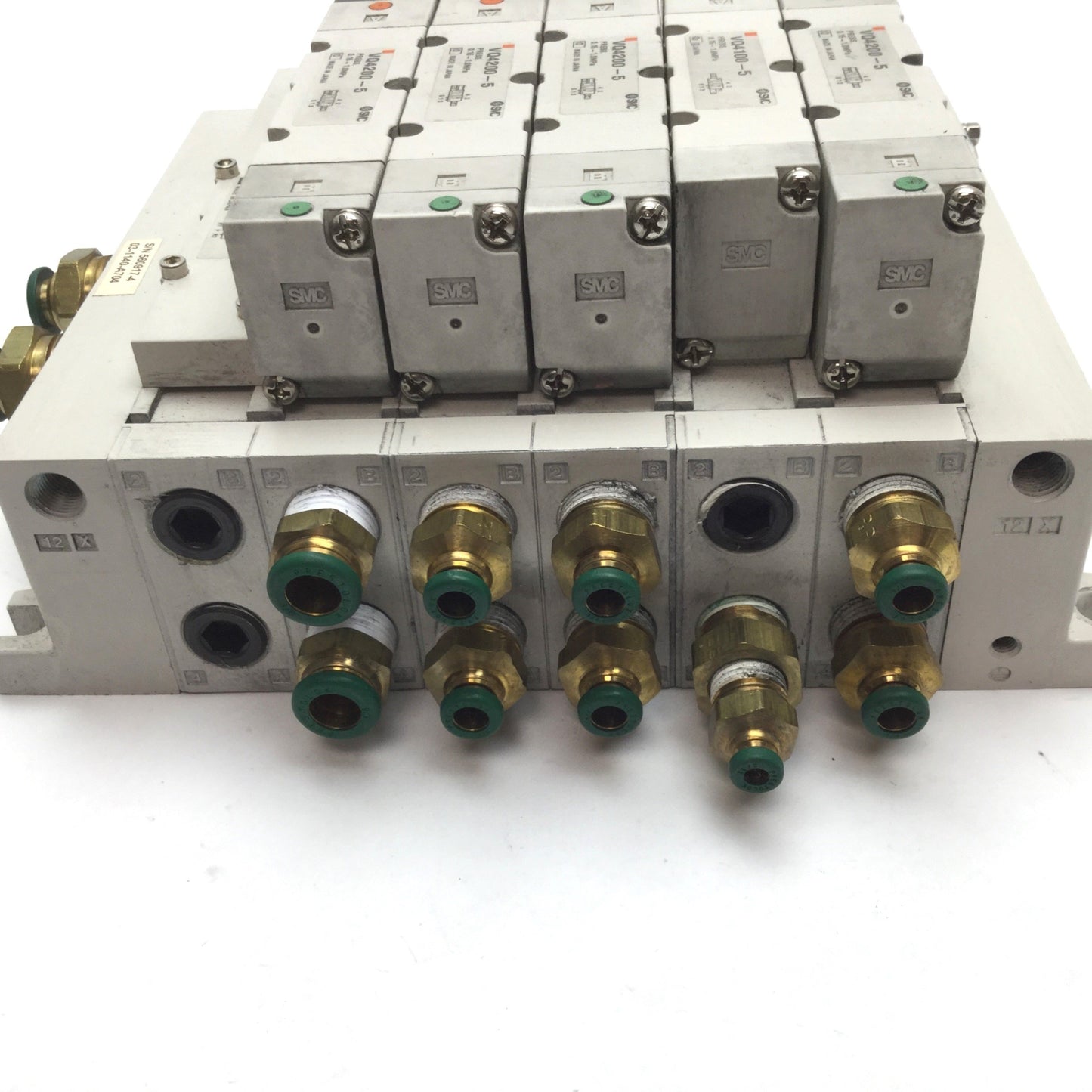 Used Bank of 4 SMC VQ4200-5 & 1 VQ4100-5 Solenoid Valve, 2-Position 5-Port, 24VDC
