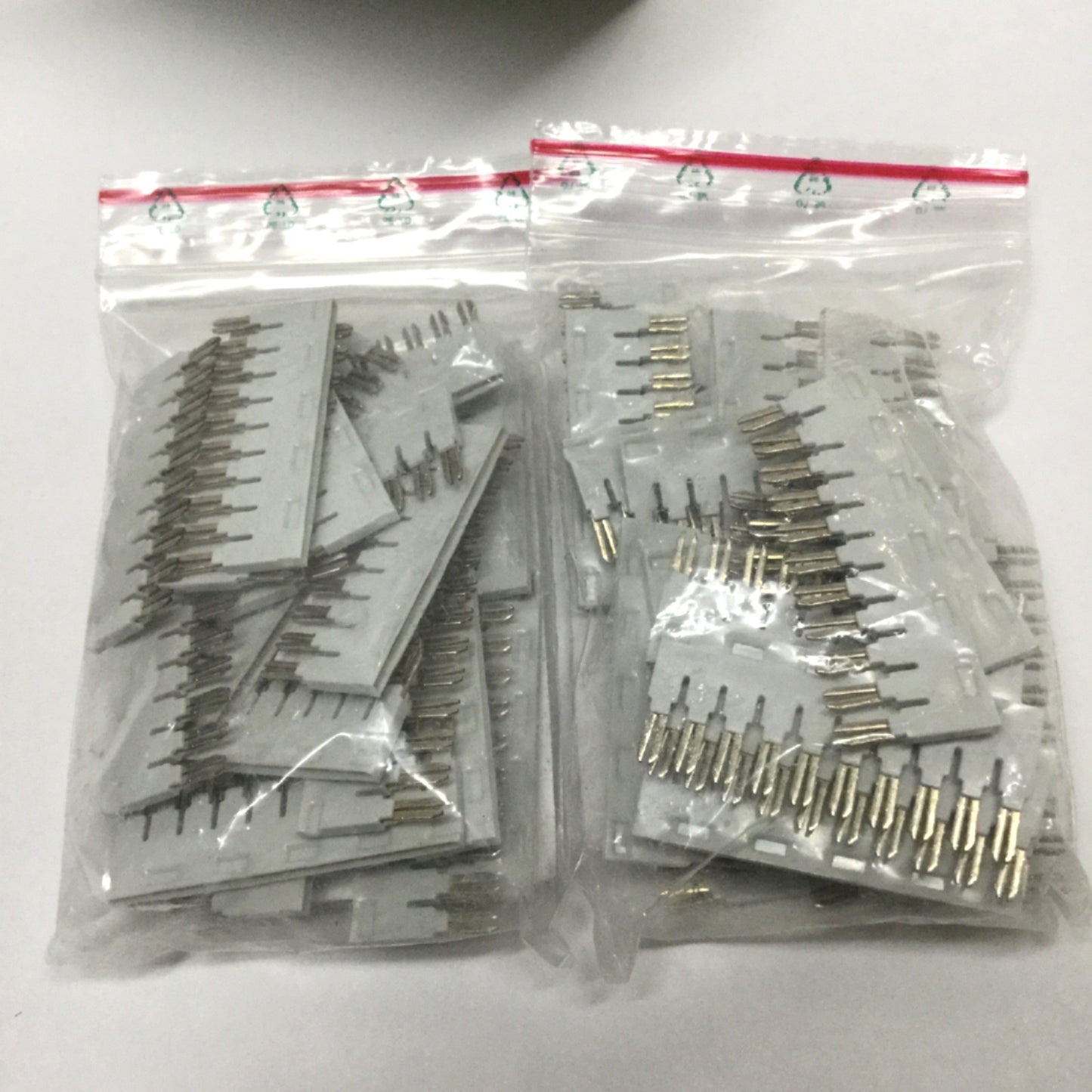 New Lot of 49 Wago 870-410 Insulated Push-In Terminal Block Jumper Bars 10-Way, 18A