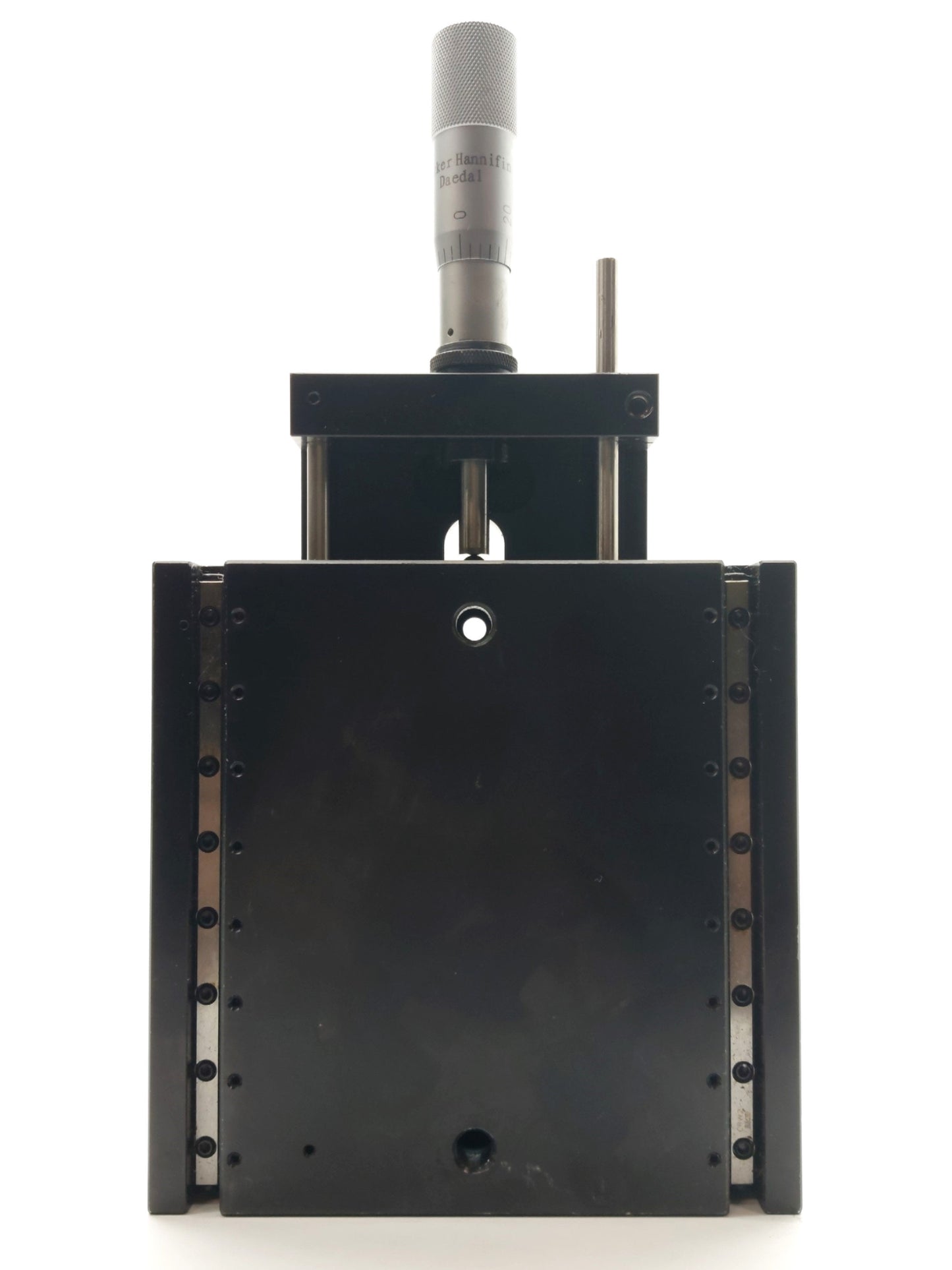 Used Parker CR4421-L Manual Linear Stage, 1" Travel, 5 x 5" Stage w/Micrometer & Lock