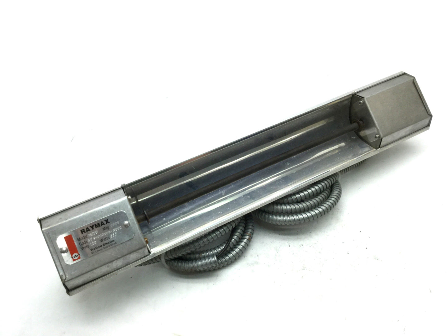 Used Watlow Raymax 1525 Panel Heater Voltage: 120V 650 Watts Length: 20"