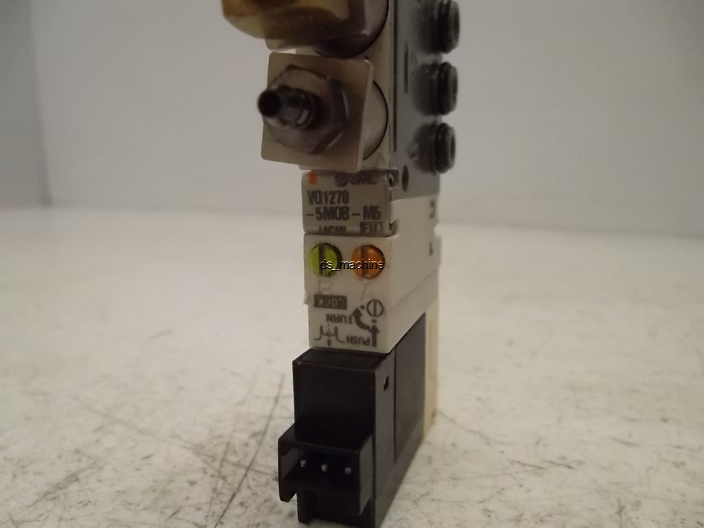 Used SMC VQ1270-5MOB-M5 Solenoid Valve 24VDC