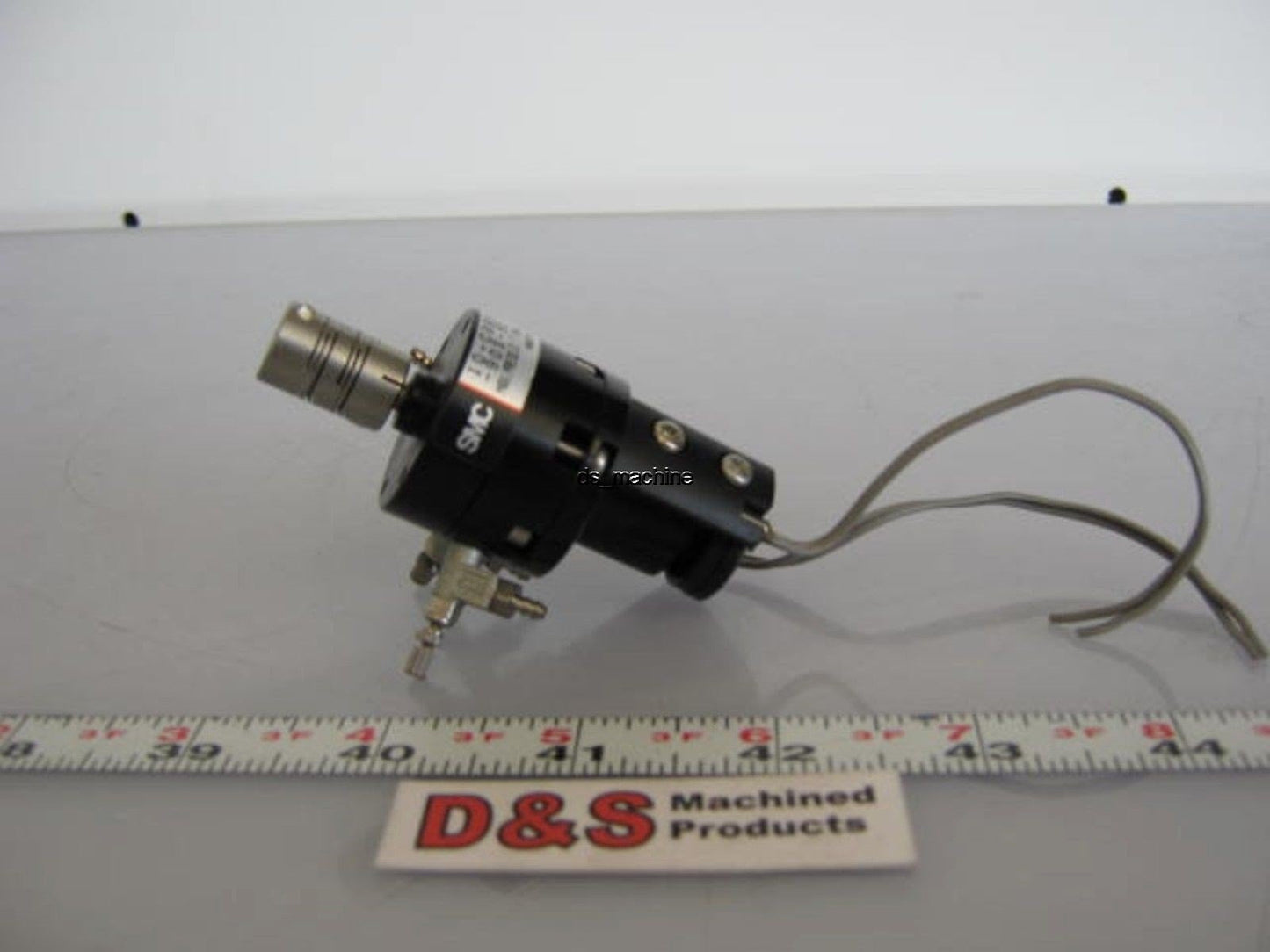 Used SMC 10-CDRB1BW10-90S-90 Pneumatic Rotary Actuator