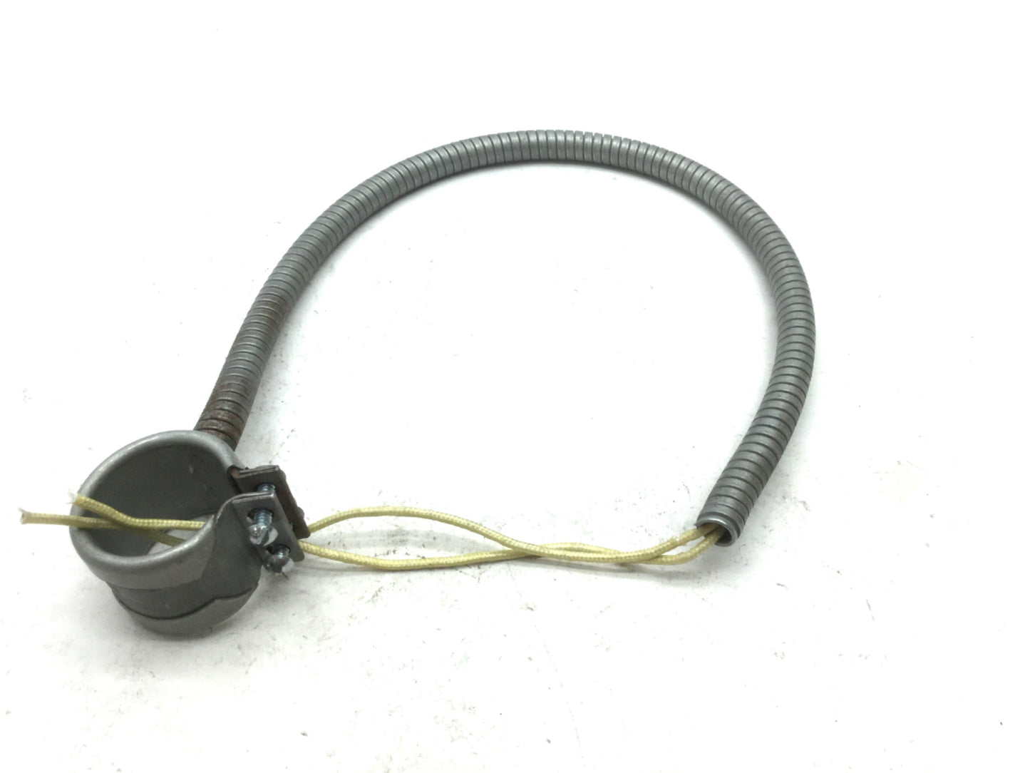 Used IHCO A 77606 Nozzle Heater Band, 240V 125W, ID: 1", OD: 1.3", W: 1"