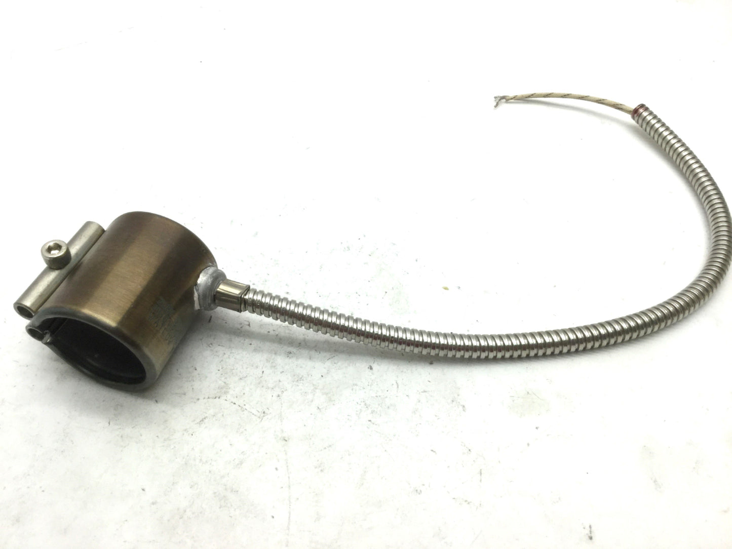 Used Watlow MB01J2AH-3008 Nozzle Heater Band, 208V 520W ID: 1.5" OD: 1.81" W: 2"