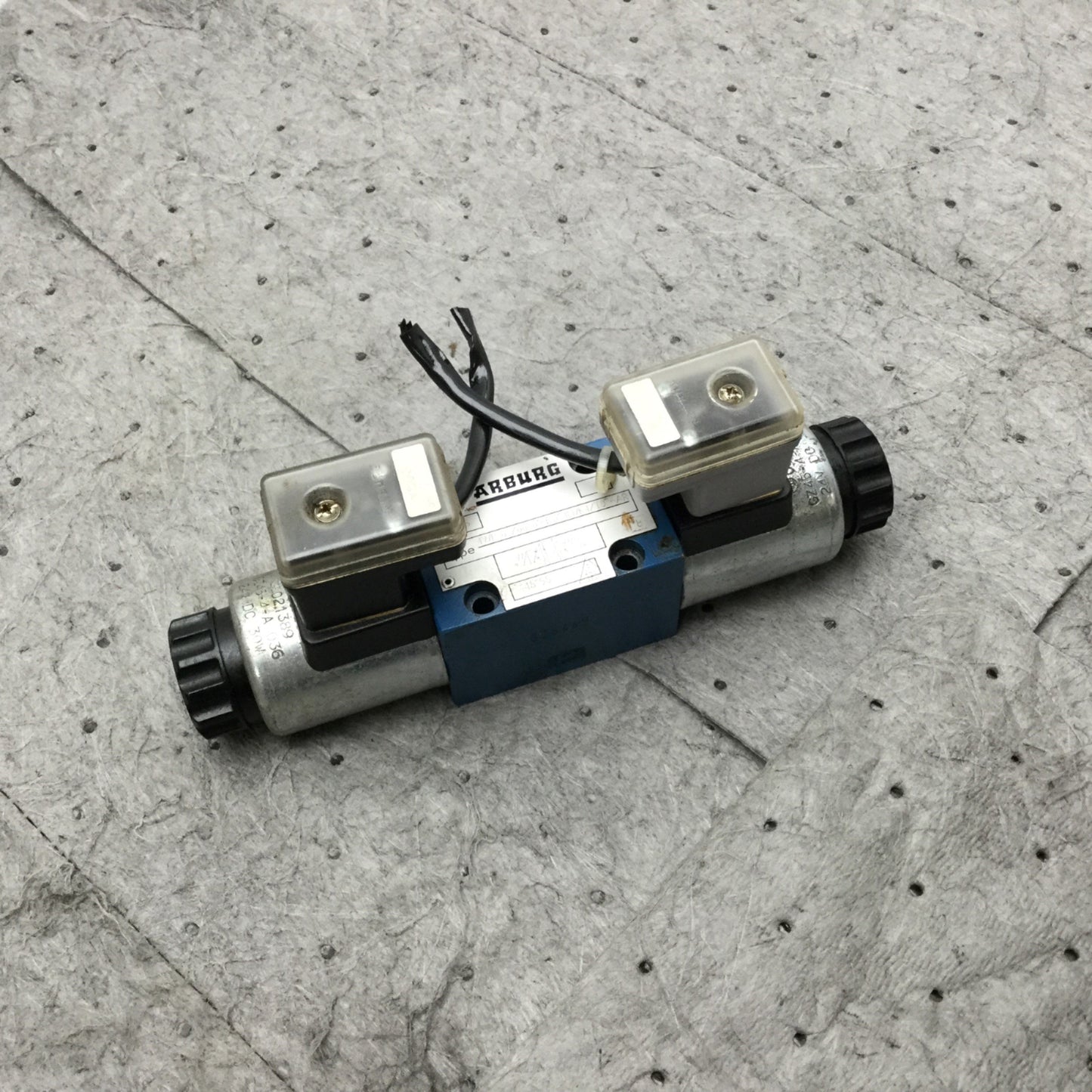 Used Arburg Bosch 4WE 6 X66-61/EG24N9K4/T07 4-Way Directional Control Solenoid Valve