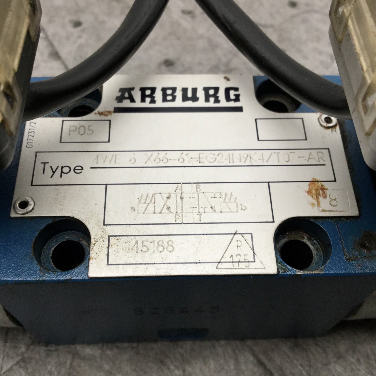 Used Arburg Bosch 4WE 6 X66-61/EG24N9K4/T07 4-Way Directional Control Solenoid Valve