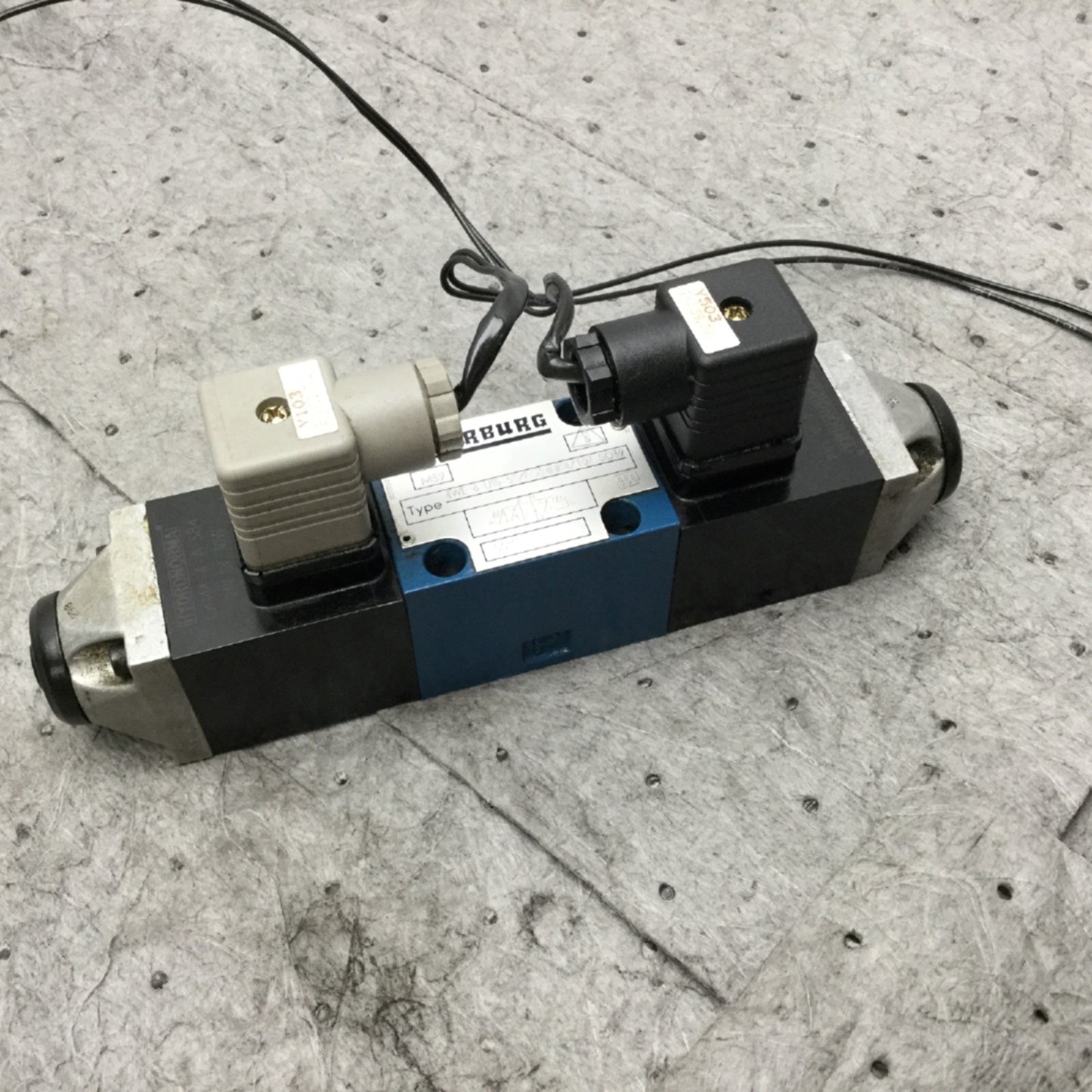 Used Arburg Bosch 4WE 6 U18-53/BG24NK4/T07 4-Way Directional Control Solenoid Valve