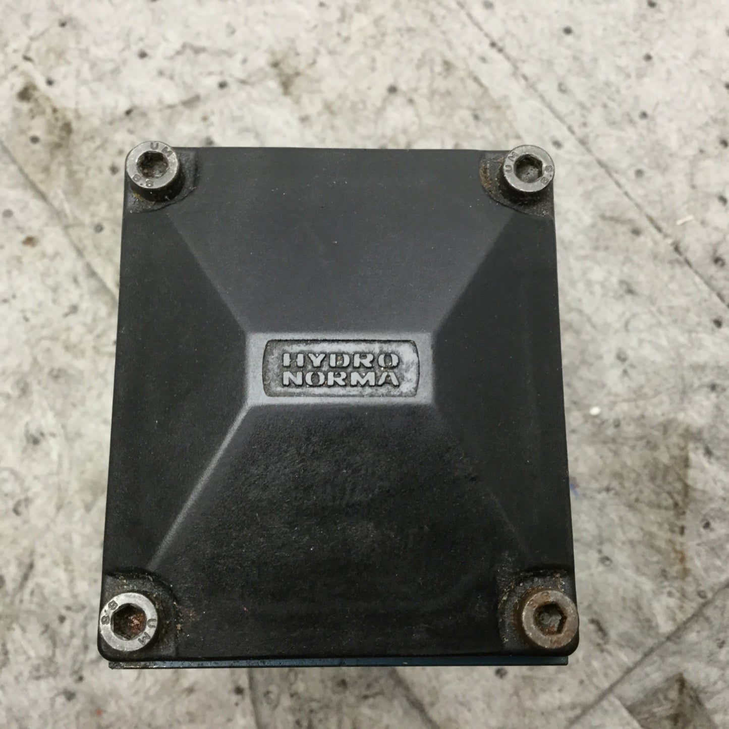 Used ARBURG Bosch 5-4WE 10 D32/CG24N9K4 SO301 Directional Control Spool Valve