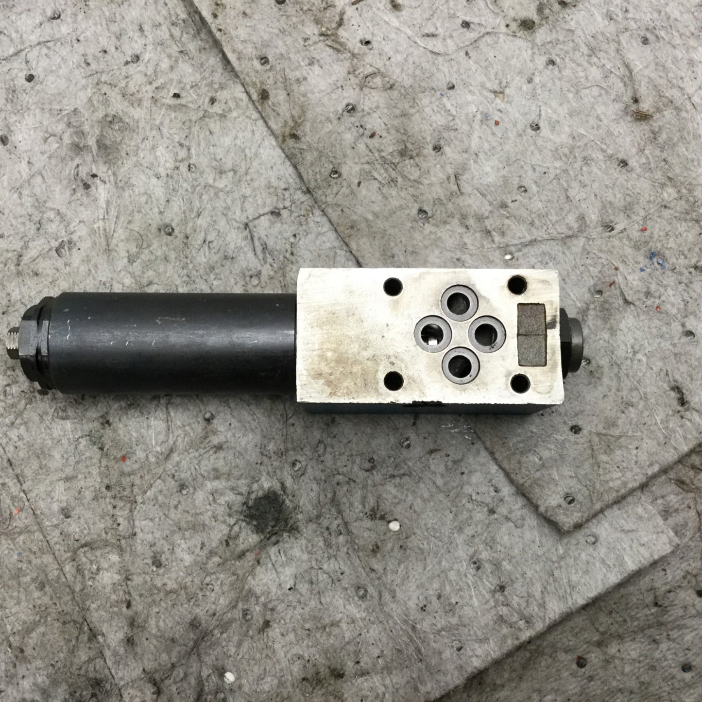 Used Bosch Rexroth ZDR 6 DA2-42/210Y SO43 Direct Operated Pressure Reducing Valve
