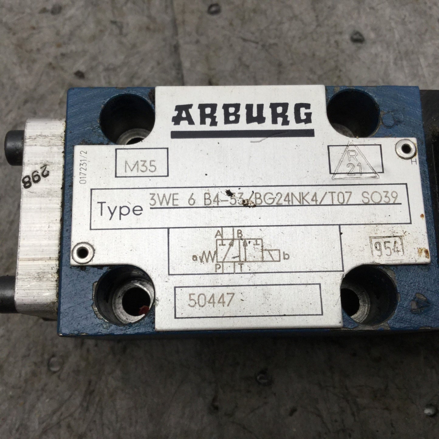 Used Arburg Bosch 3WE 6 B4-53/BG24NK4/T07 SO39 Directional Control Spool Valve