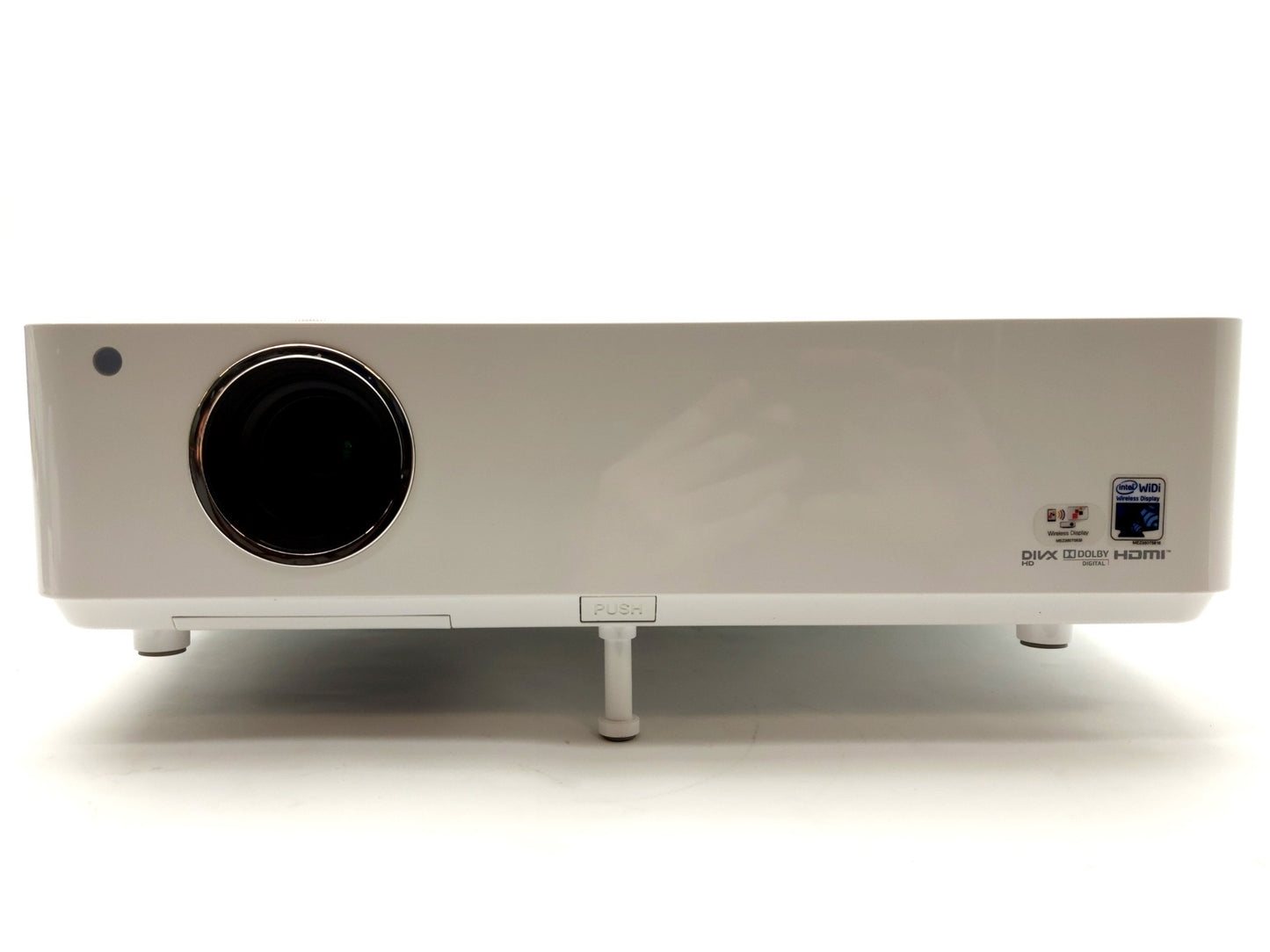 Used LG BG630 LCD Projector, 30-300", 1024 x 768, VGA, Composite, HDMI, 100-240VAC