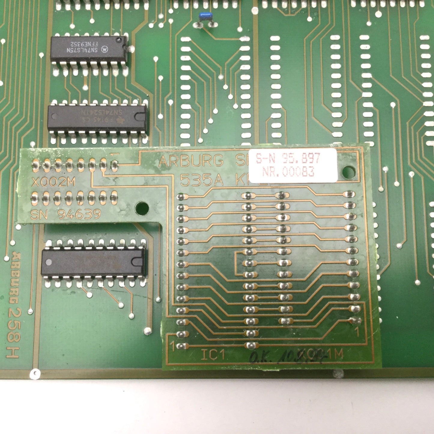 Used ARBURG Dialogica S-N 95.901 NR.00126 & S-N 95.897 NR.00083 258H Video Card