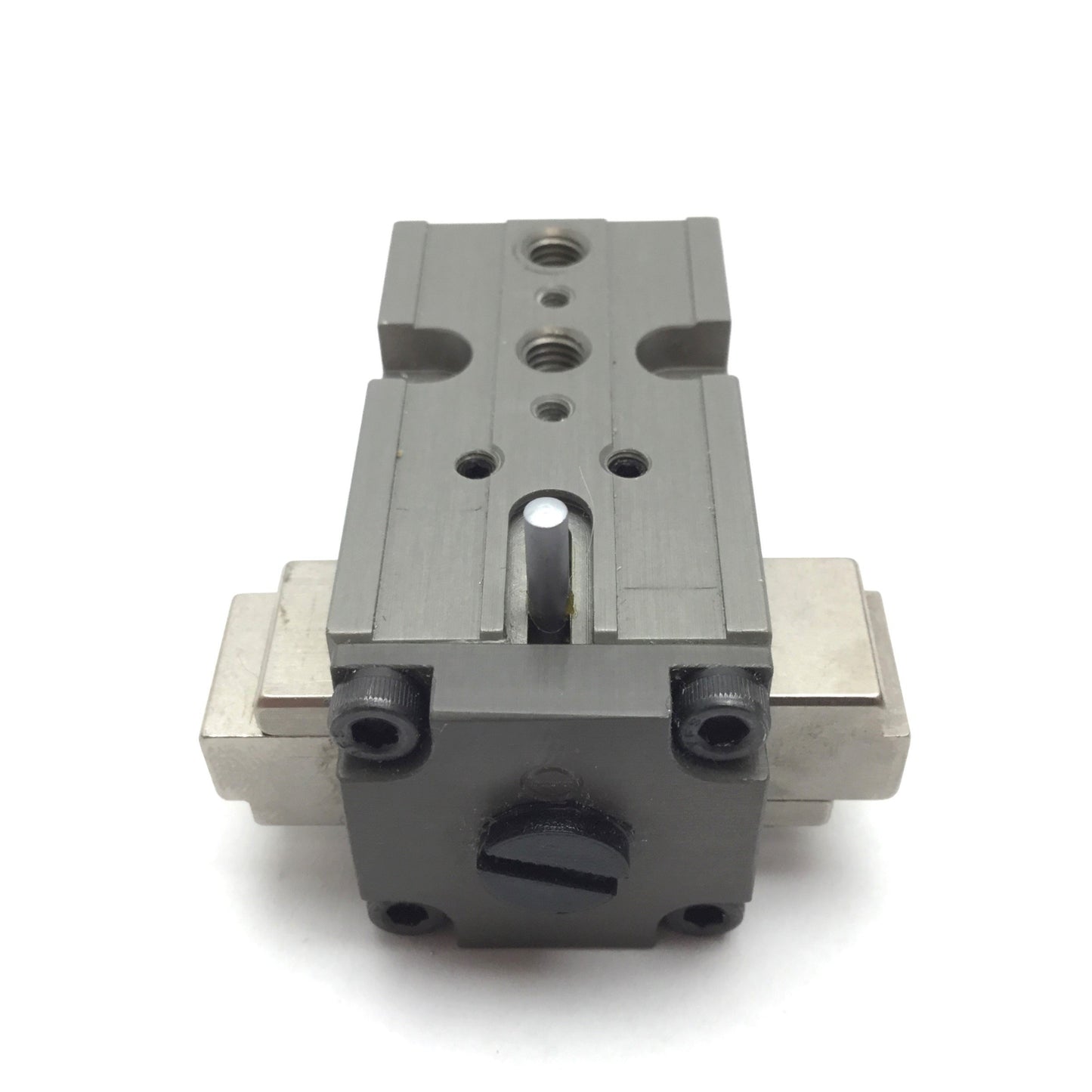 Used Phd 19072-2-5501 Micro Parallel Pneumatic Gripper, Stroke 0.43" Bore 0.5", 10-32