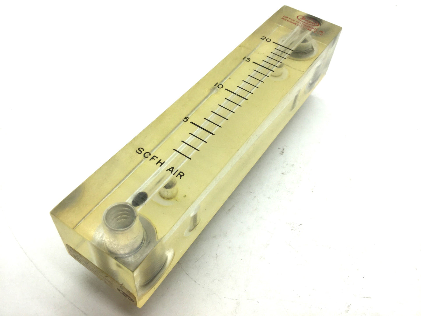 Used Dwyer VFB-51 Flow Meter 4" Scale 2-20 SCFH Air