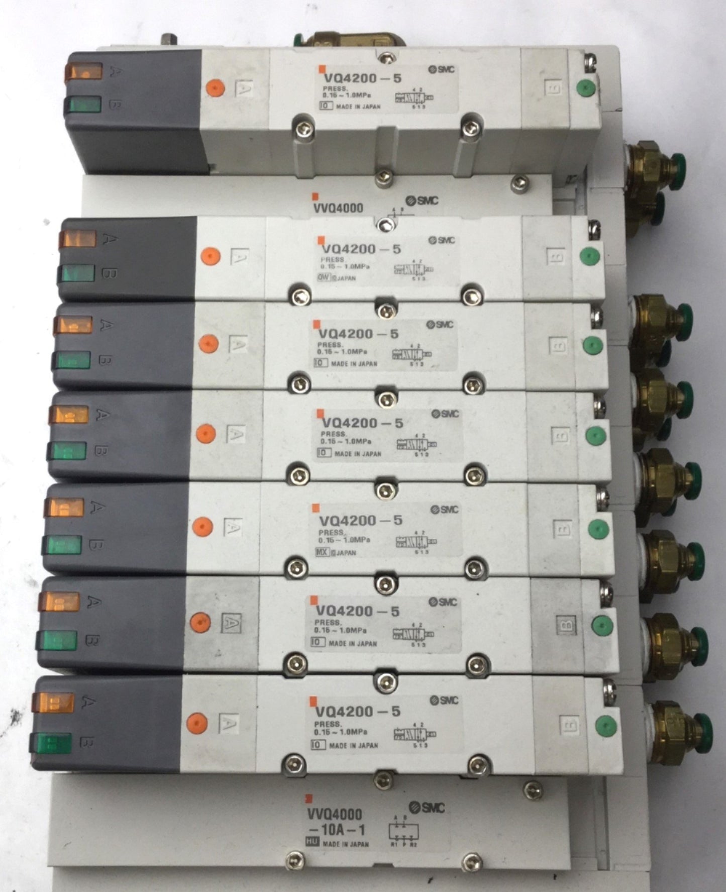 Used Bank of 7 SMC VQ4200-5 Solenoid Valve, 2-Position 5-Port, 24VDC, 0.15-1.0MPa