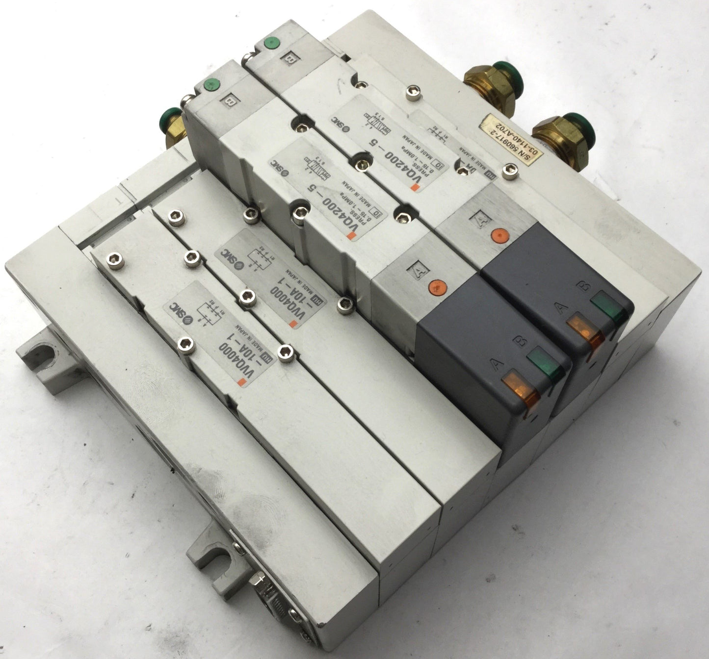 Used Bank of 2 SMC VQ4200-5 Solenoid Valve, 0.15-1.0MPa, 2-Position 5-Port, 24VDC