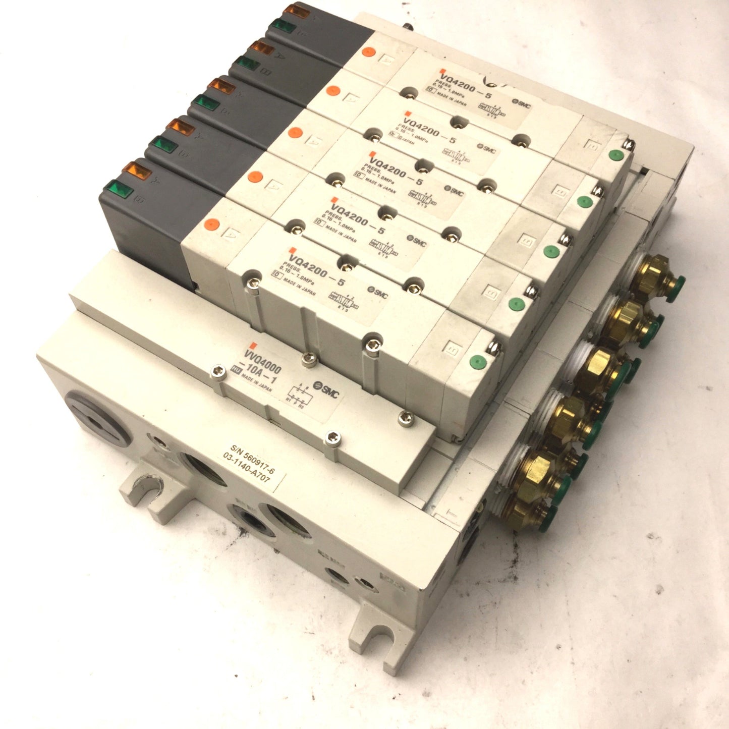 Used Bank of 5 SMC VQ4200-5 Solenoid Valve, 24VDC, 2-Position 5-Port, 0.15-1.0MPa