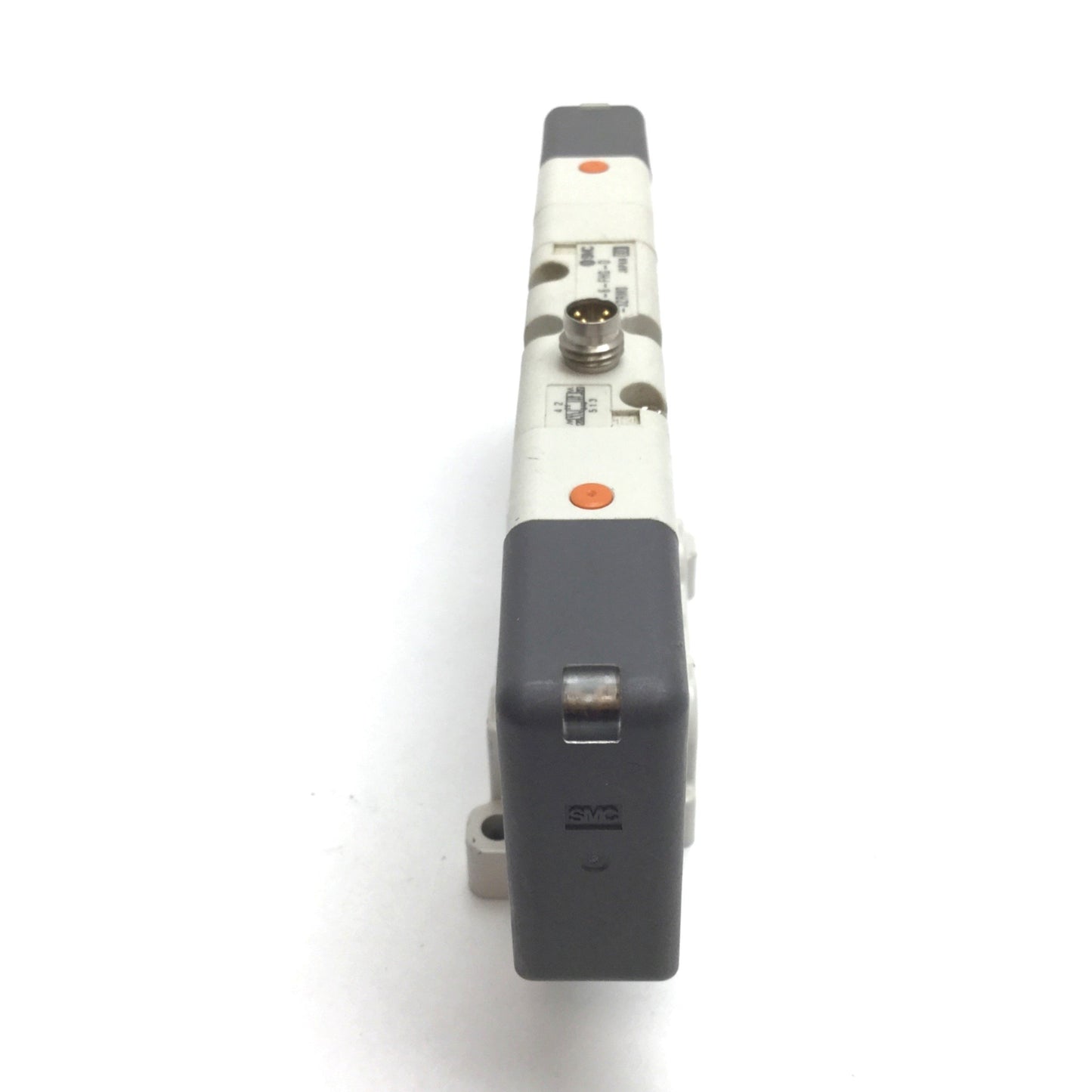 Used SMC EVS7-6-FHG-D-3ZRM0 Solenoid Valve, 3-Position 5-Port, Closed Center, 4-Pin