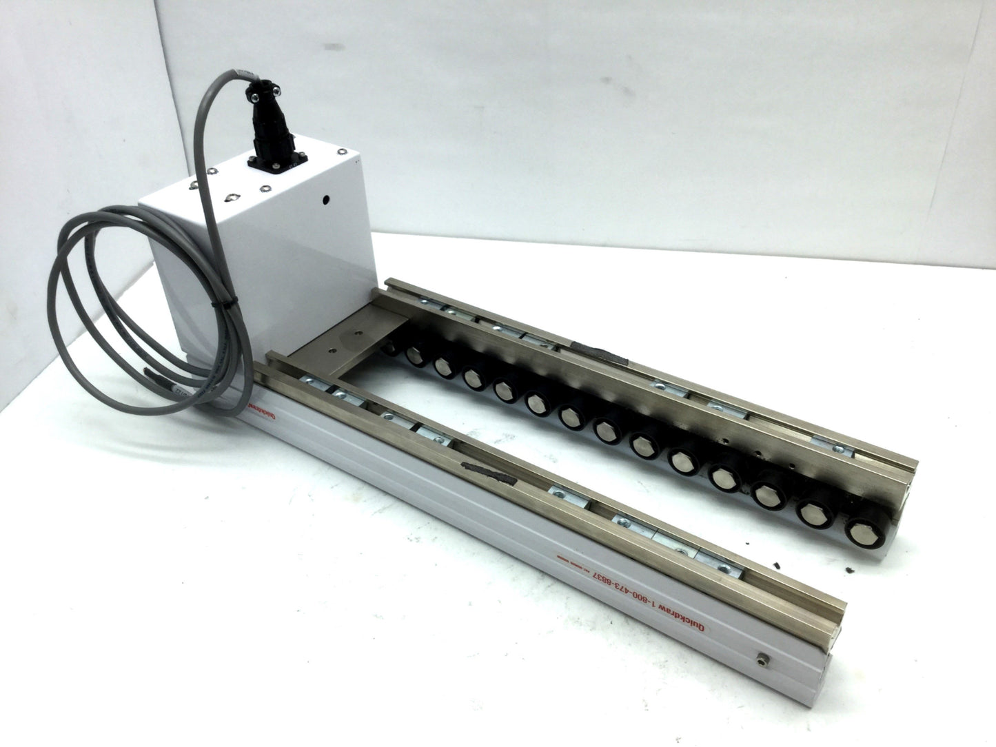Used Quickdraw 801273 MR Series Slip Roller Conveyor, 17" Long 24VDC 2.5A