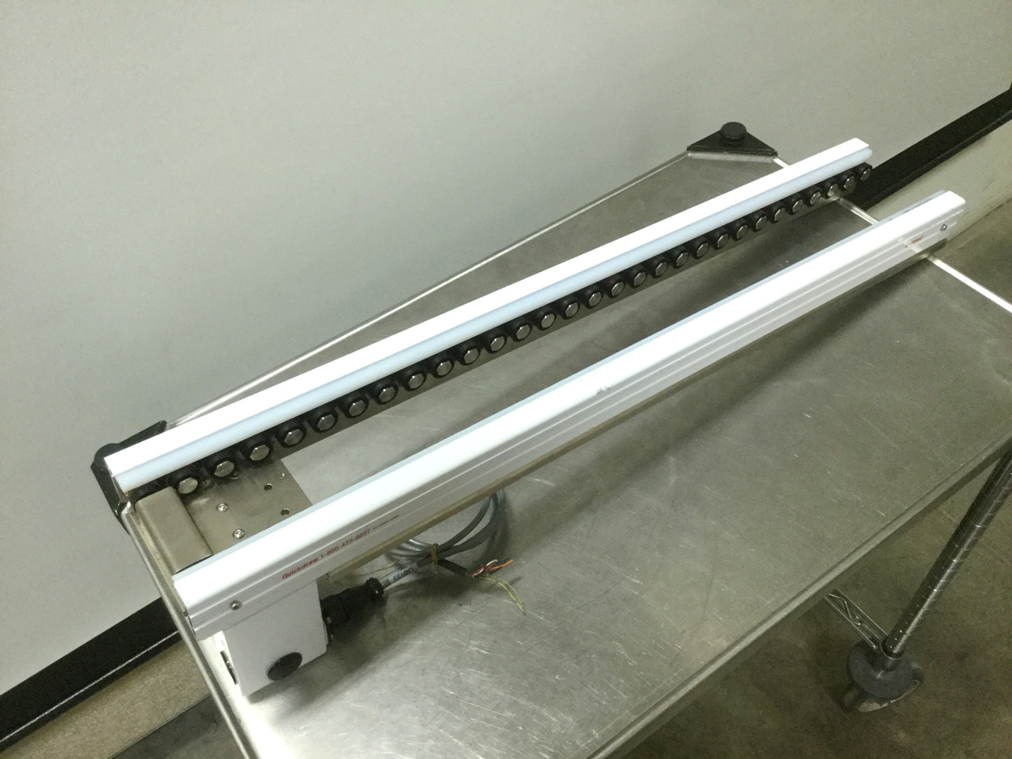 Used Quickdraw 801273 MR Series Slip Roller Conveyor, 30" Long, 24VDC 2.5A