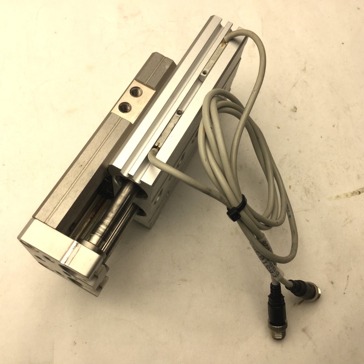 Used SMC MXQ16-40 Pneumatic Slide Table, 16mm Bore, 40mm Stroke, 0.15-0.7MPa