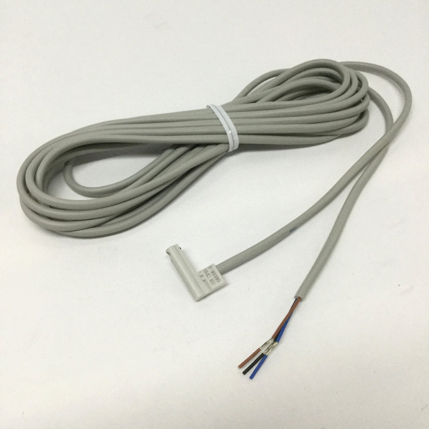 New Other SMC D-M9NWV Auto Solid State Hall Sensor Switch, NPN, 3-Wire, 4.5-28VDC, 3m