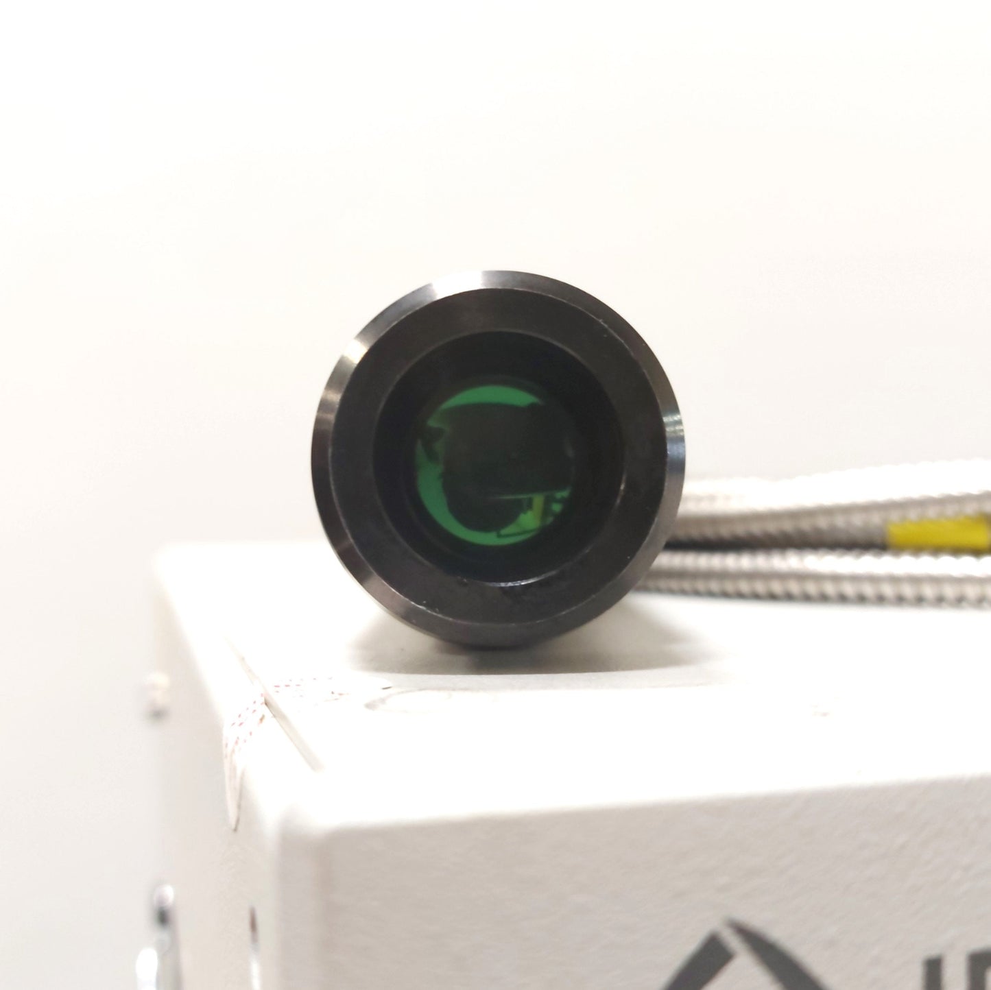 Used JDSU 21047476 IFL15 Fiber Optic Diode Laser 1110nm 15W ?1.5" Collimator 120VAC