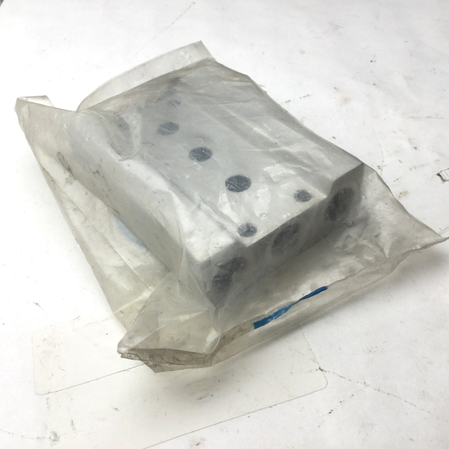 New Festo PRS-1/8-3 B Manifold, 3 Positions, Ports: G3/8, Series F4 4,3