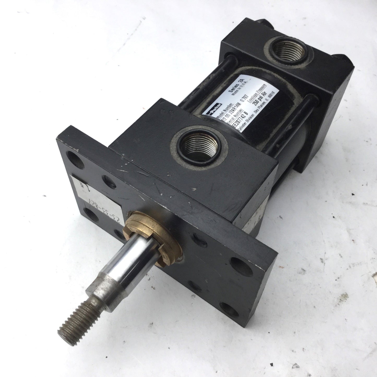Used Parker 02.00 J2AR14M Pneumatic Cylinder, 2" Stroke, Series 2A, 250PSI Air